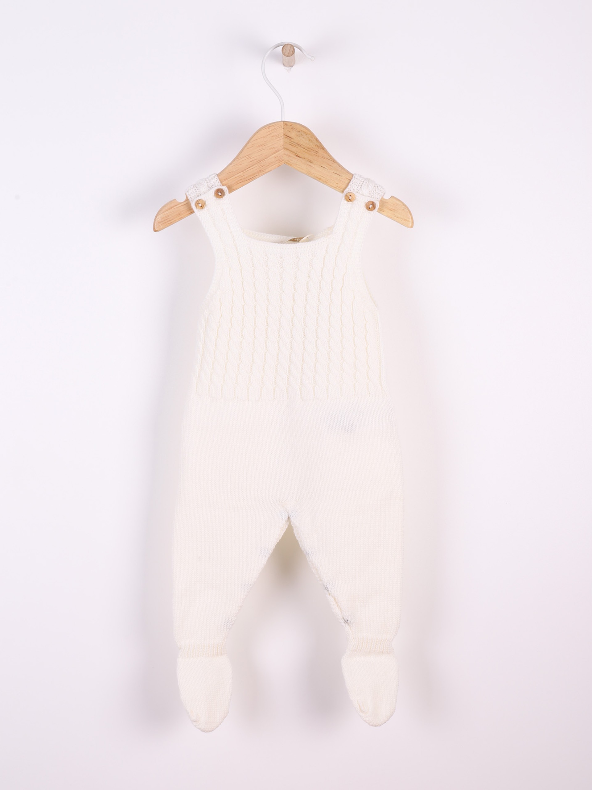 Jardineiras tricotadas lã