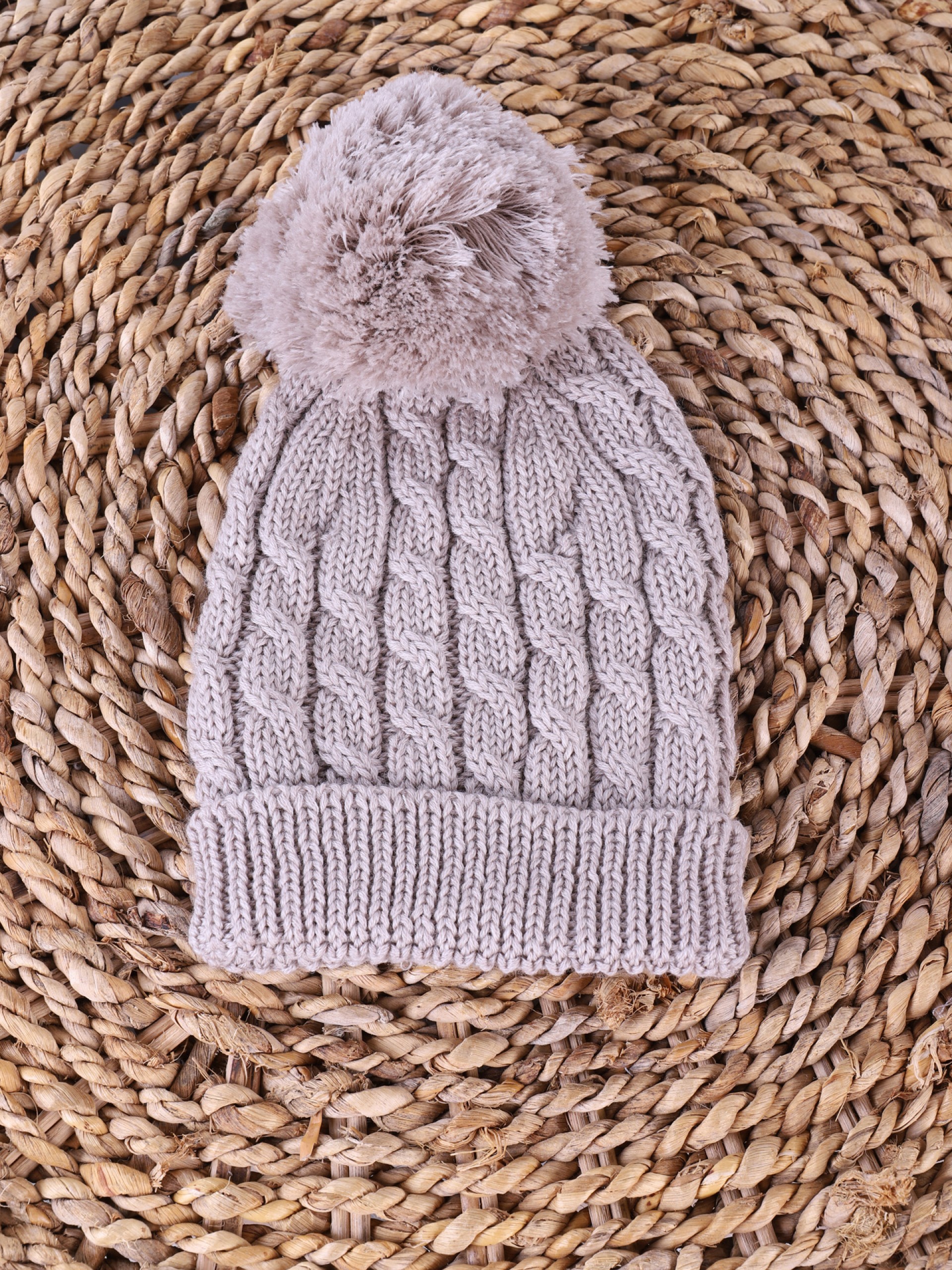 Bobble beanie