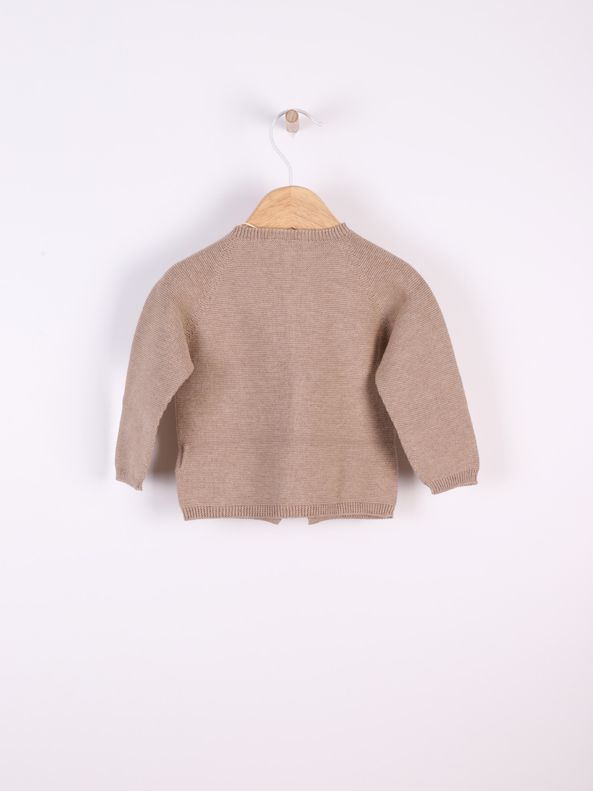 Casaco com decote redondo