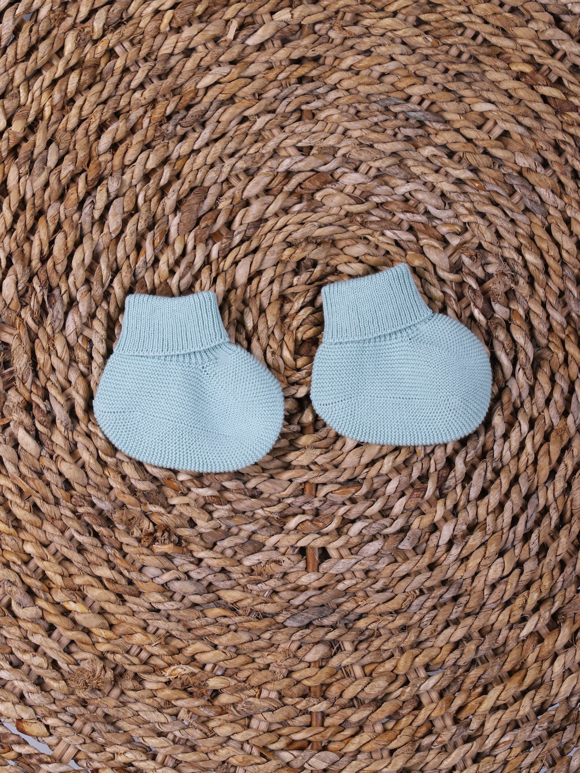 Fine knitted booties