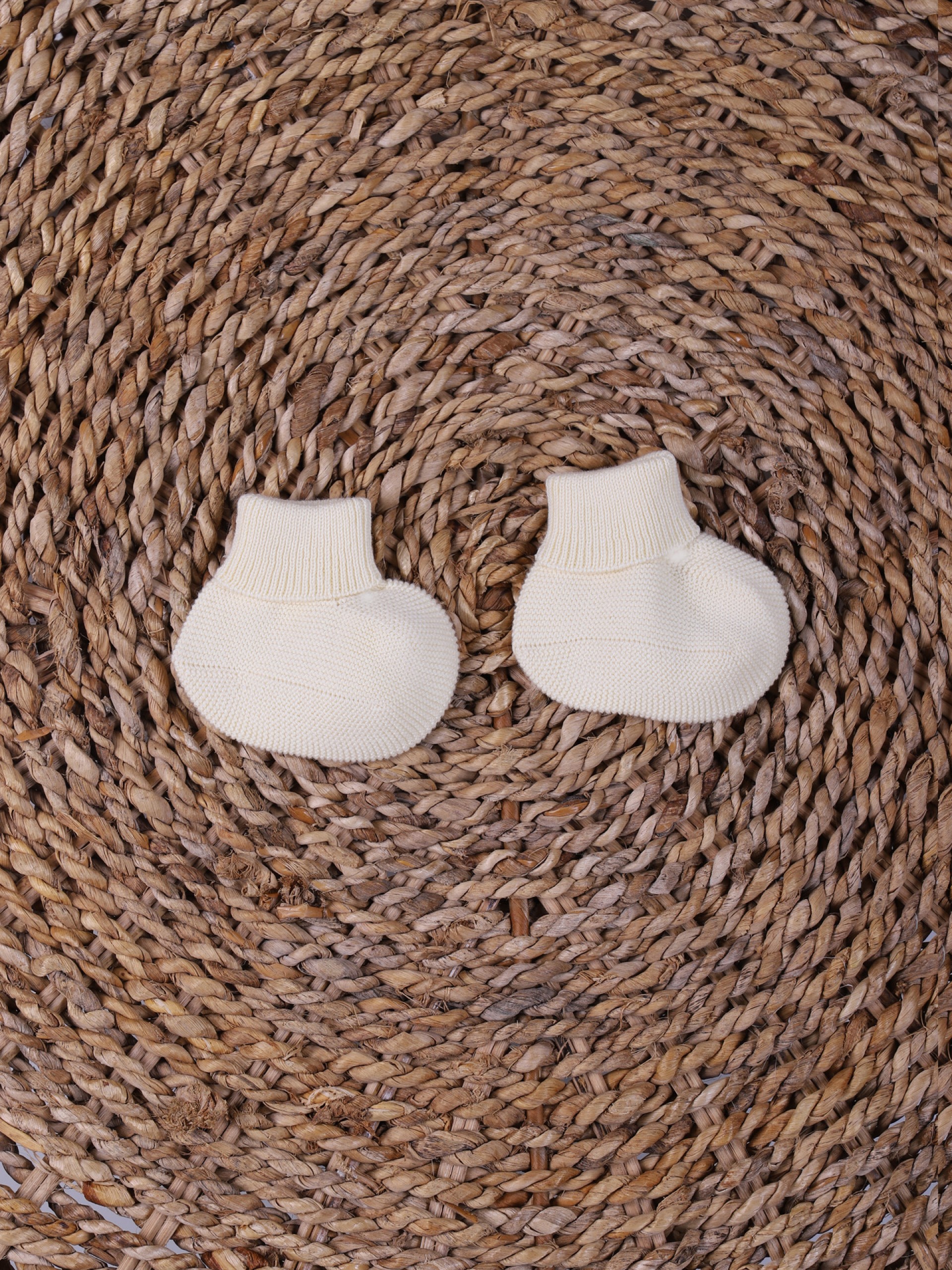 Fine knitted booties