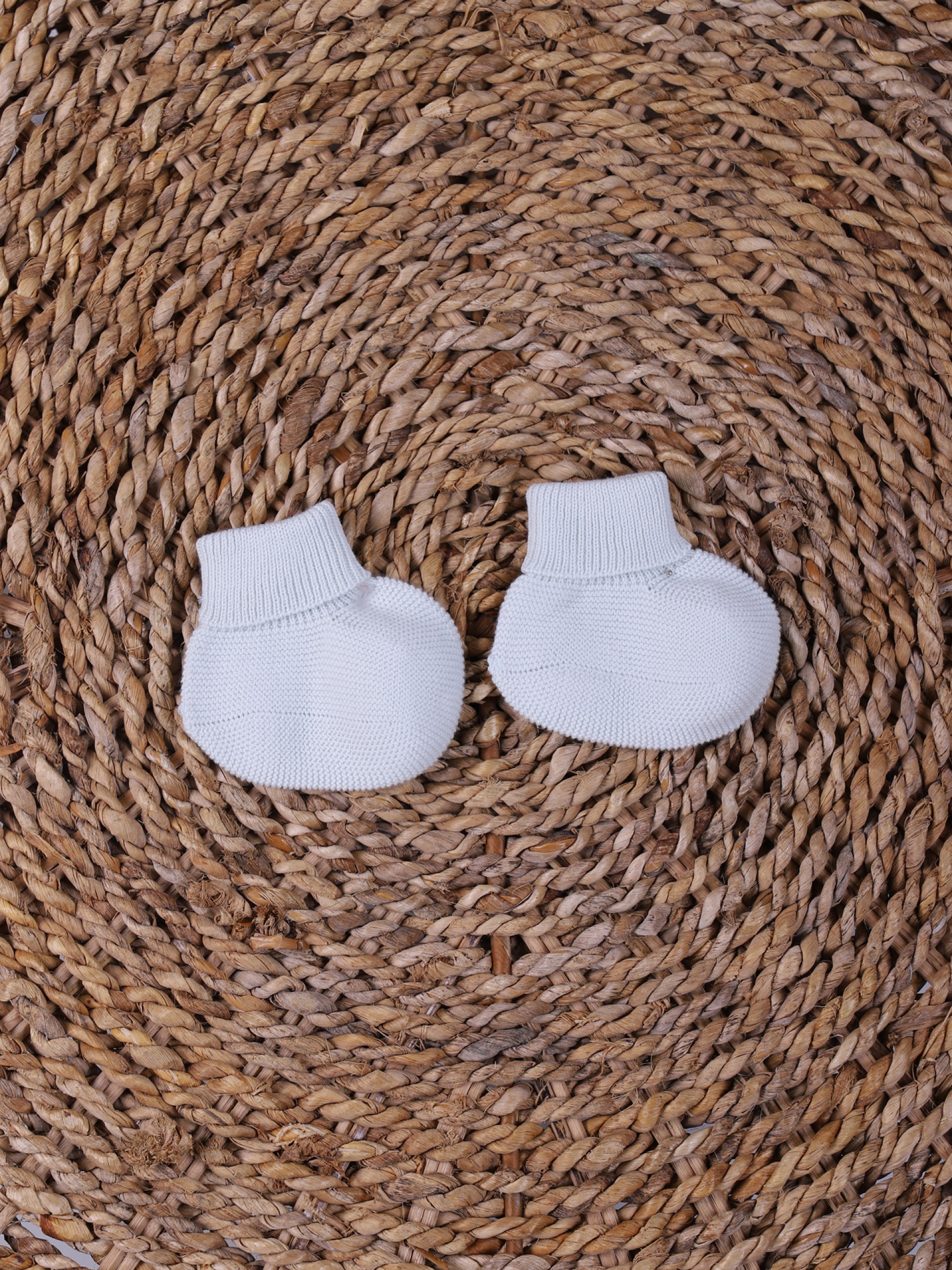 Fine knitted booties