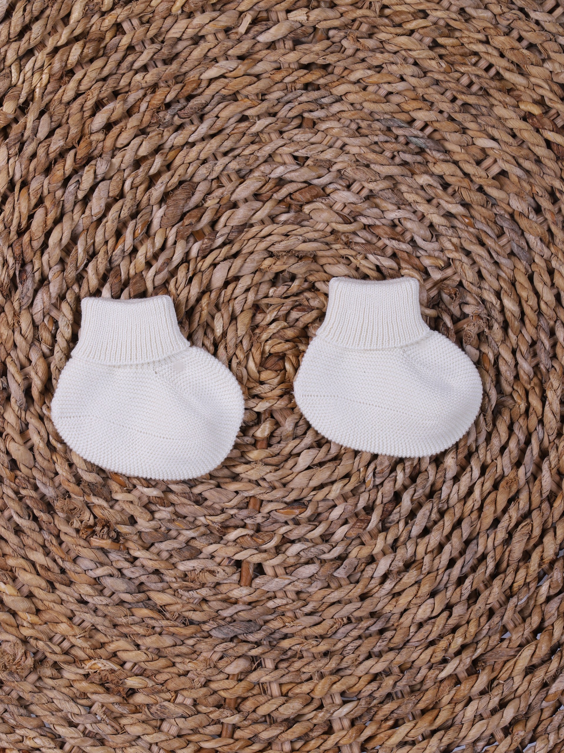 Fine knitted booties