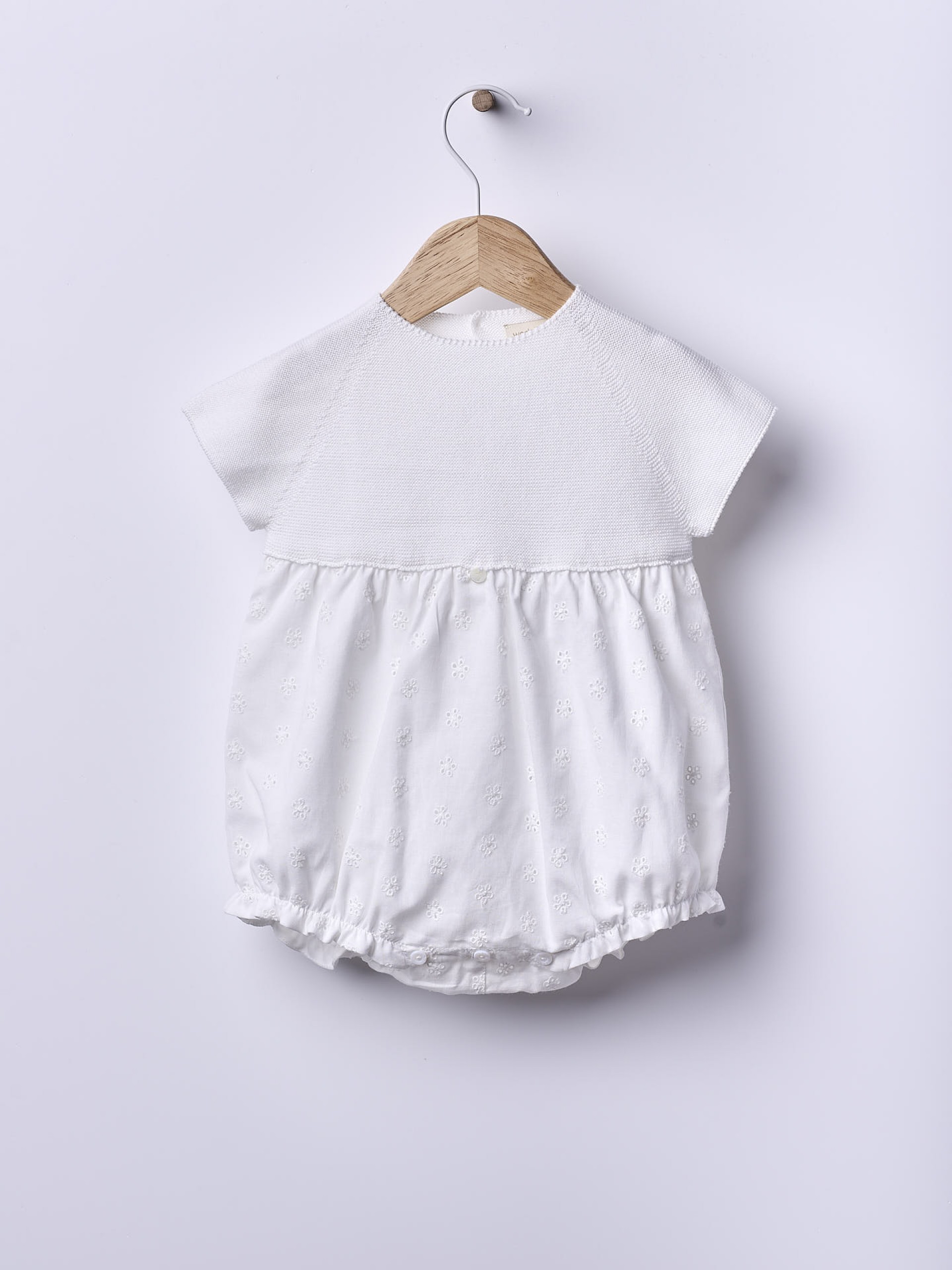 Embroidered shortie