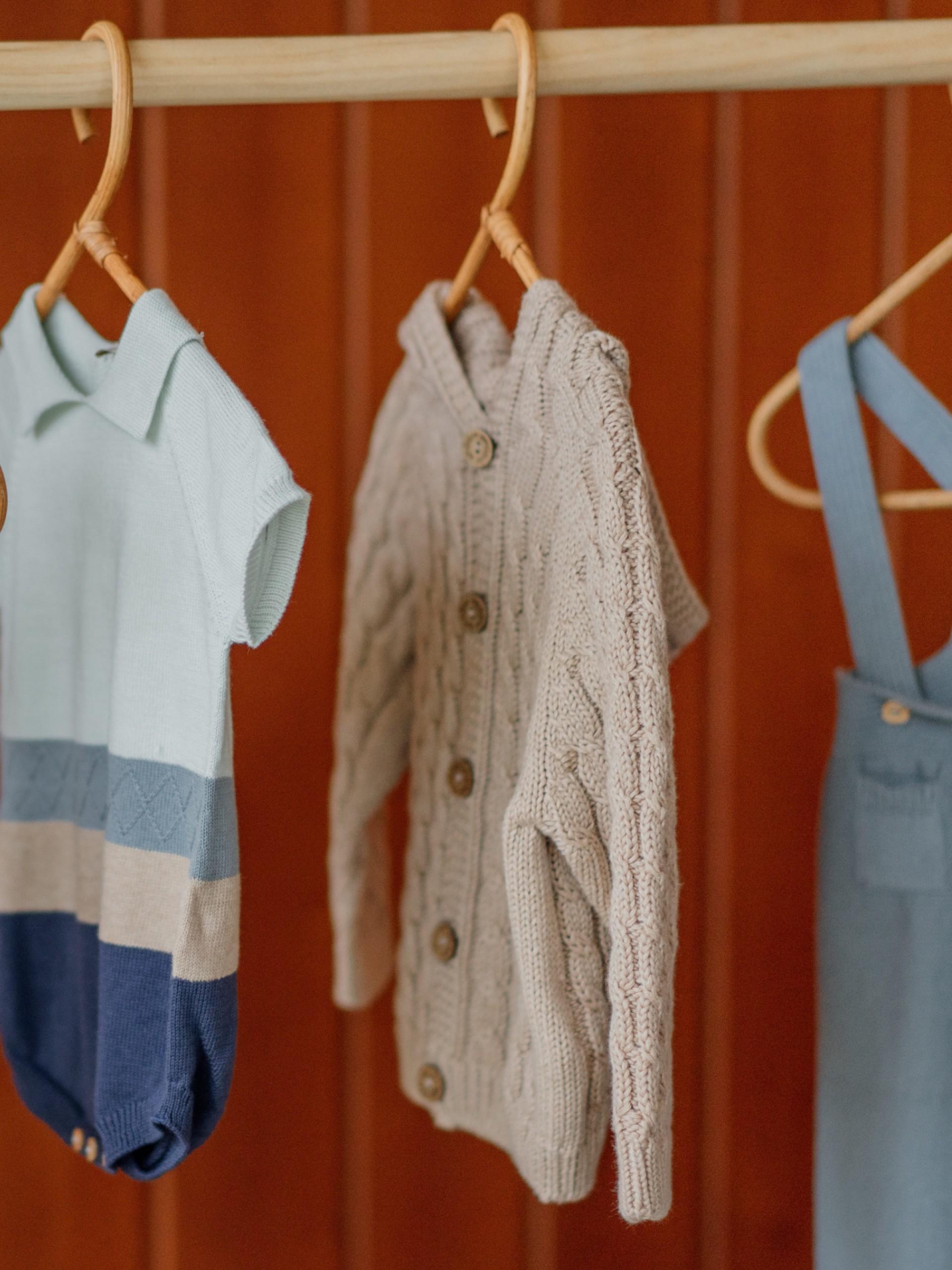 Hooded knit cardigan