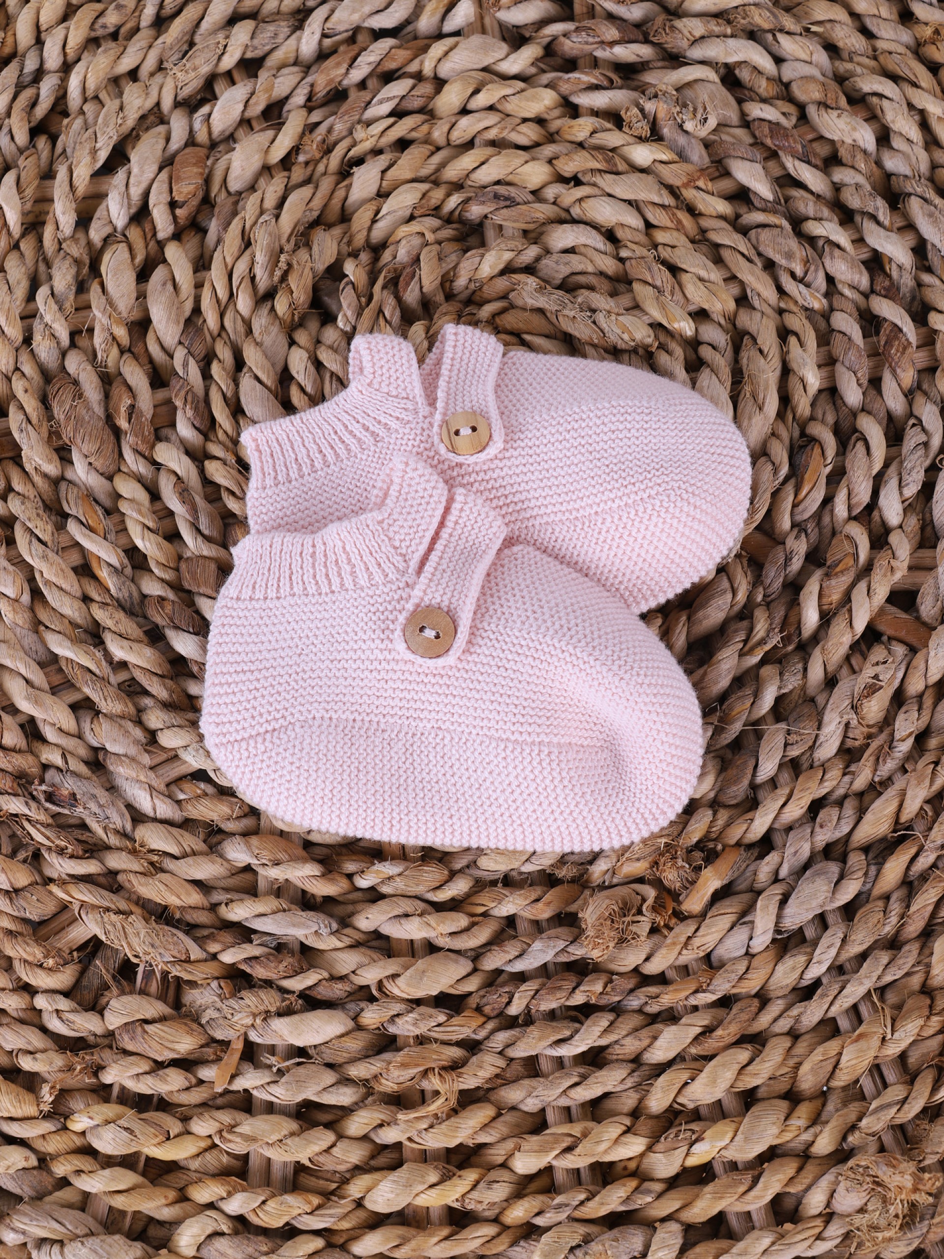 Cotton knitted booties