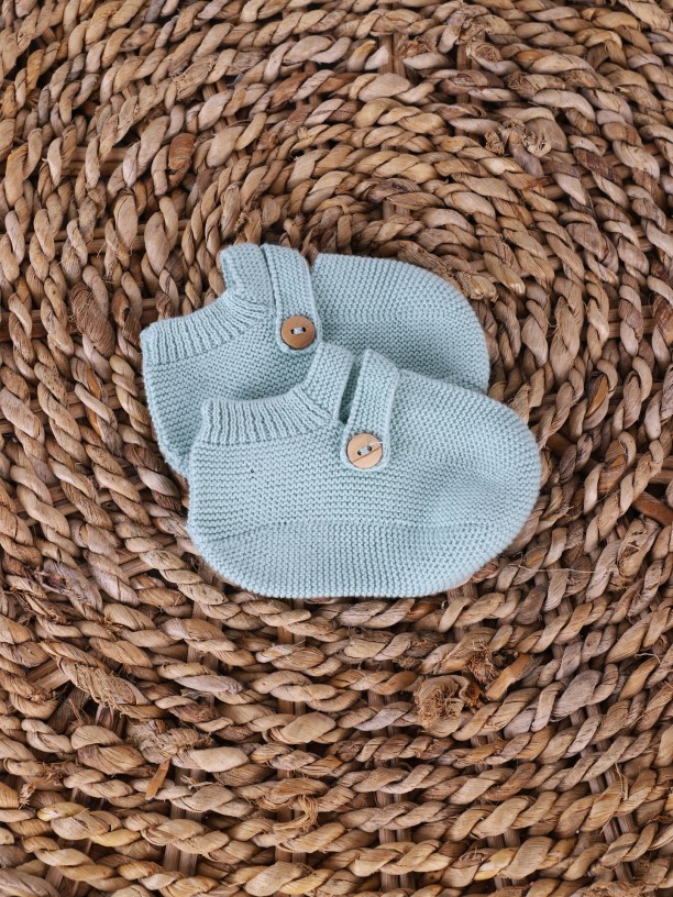 Cotton knitted booties