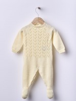 19 Soft yellow