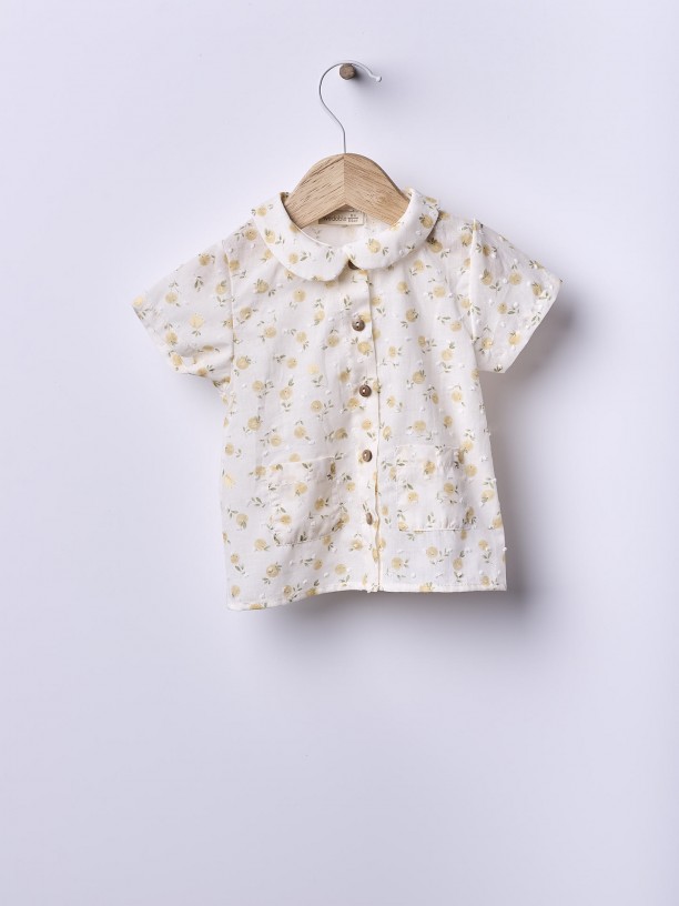 Blusa decorada limes