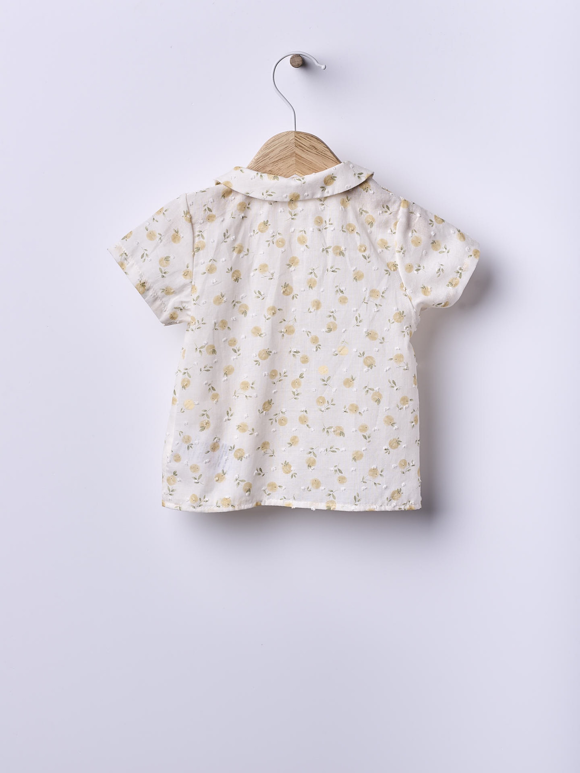 Lemon decorated blouse