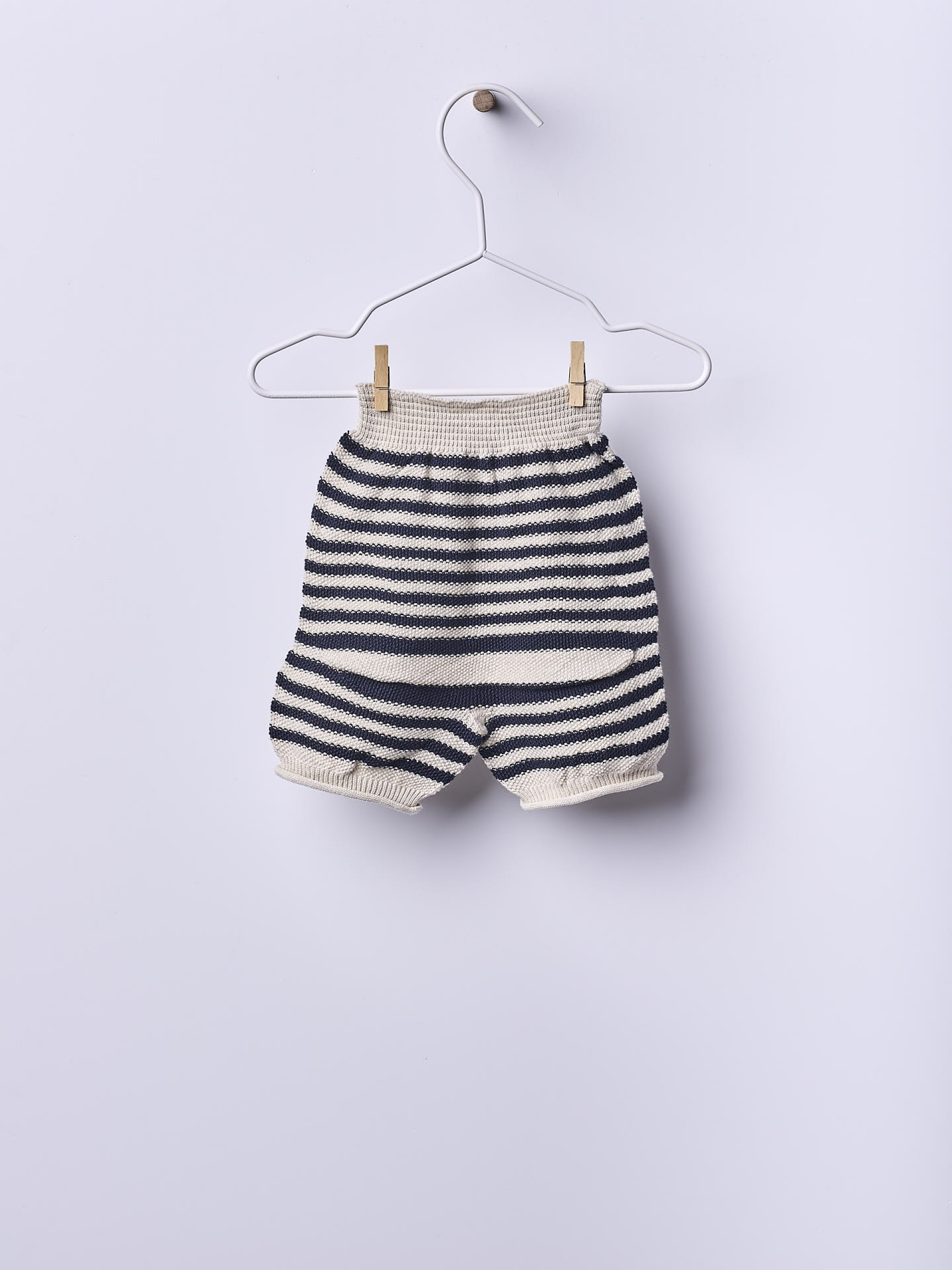 Knitted cotton shorts