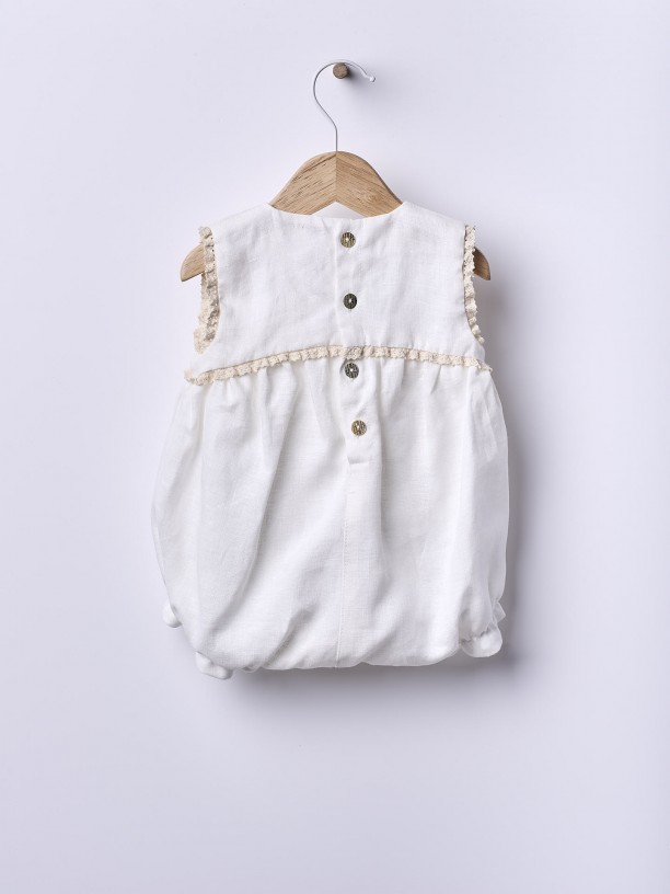 Linen shortie