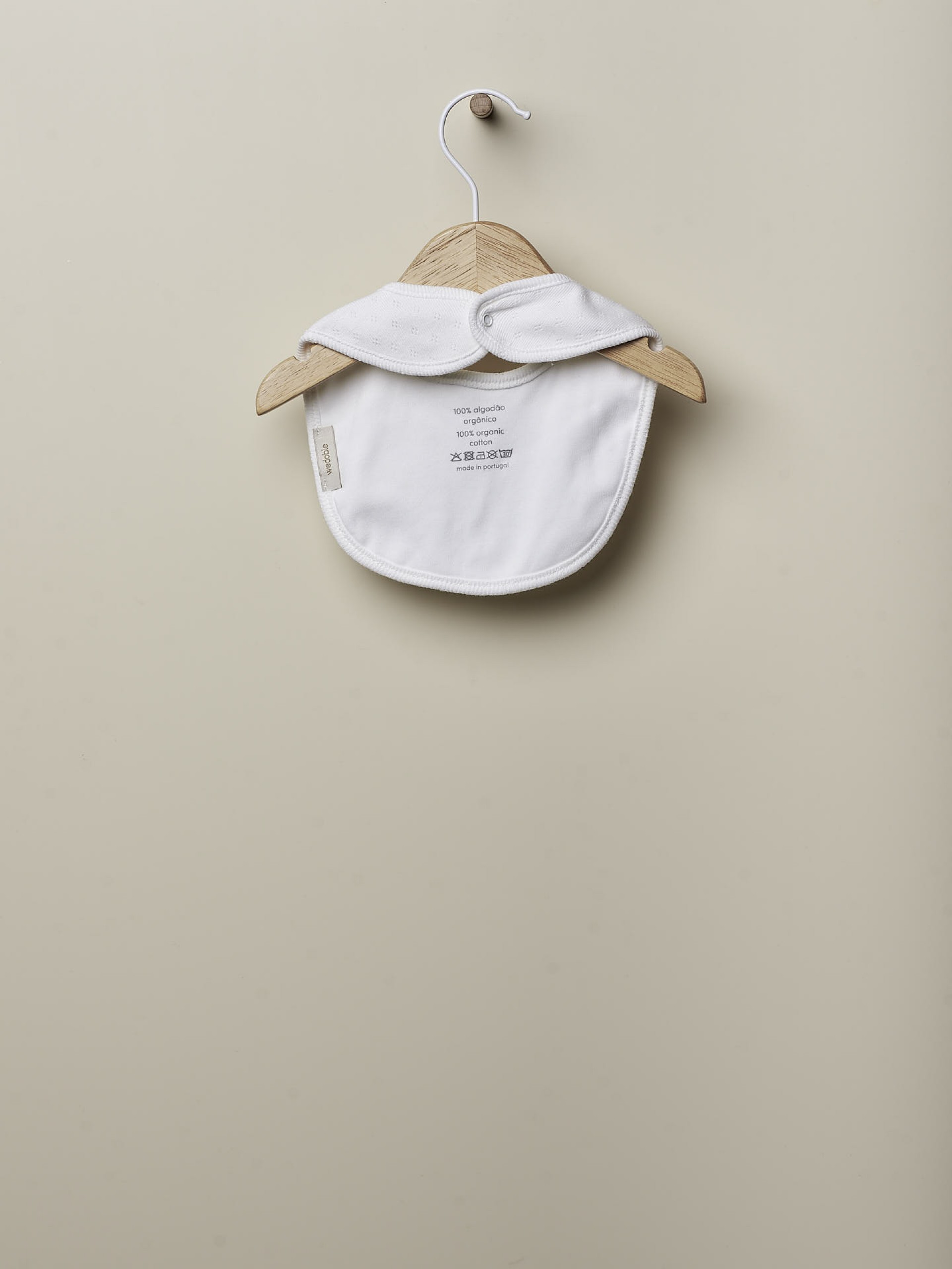 Babete de bebé em algodão