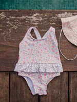 Vibrant swimming suit Vibrant swimming suit