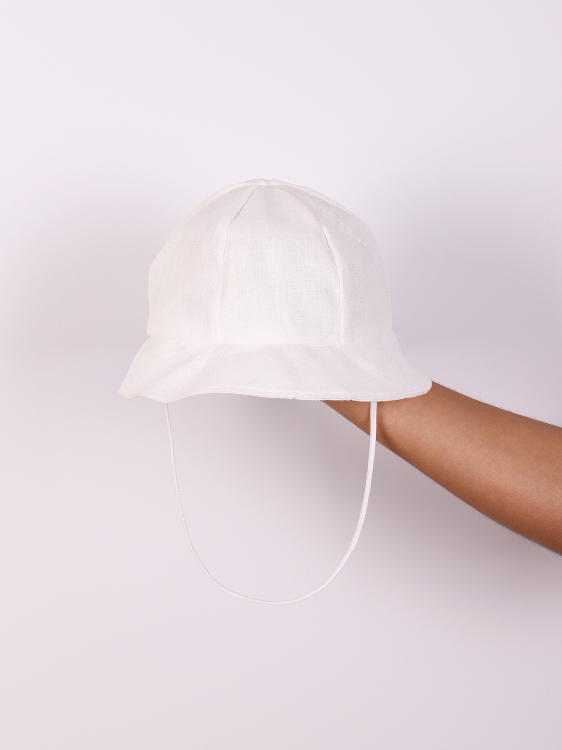 Sun bucket hat