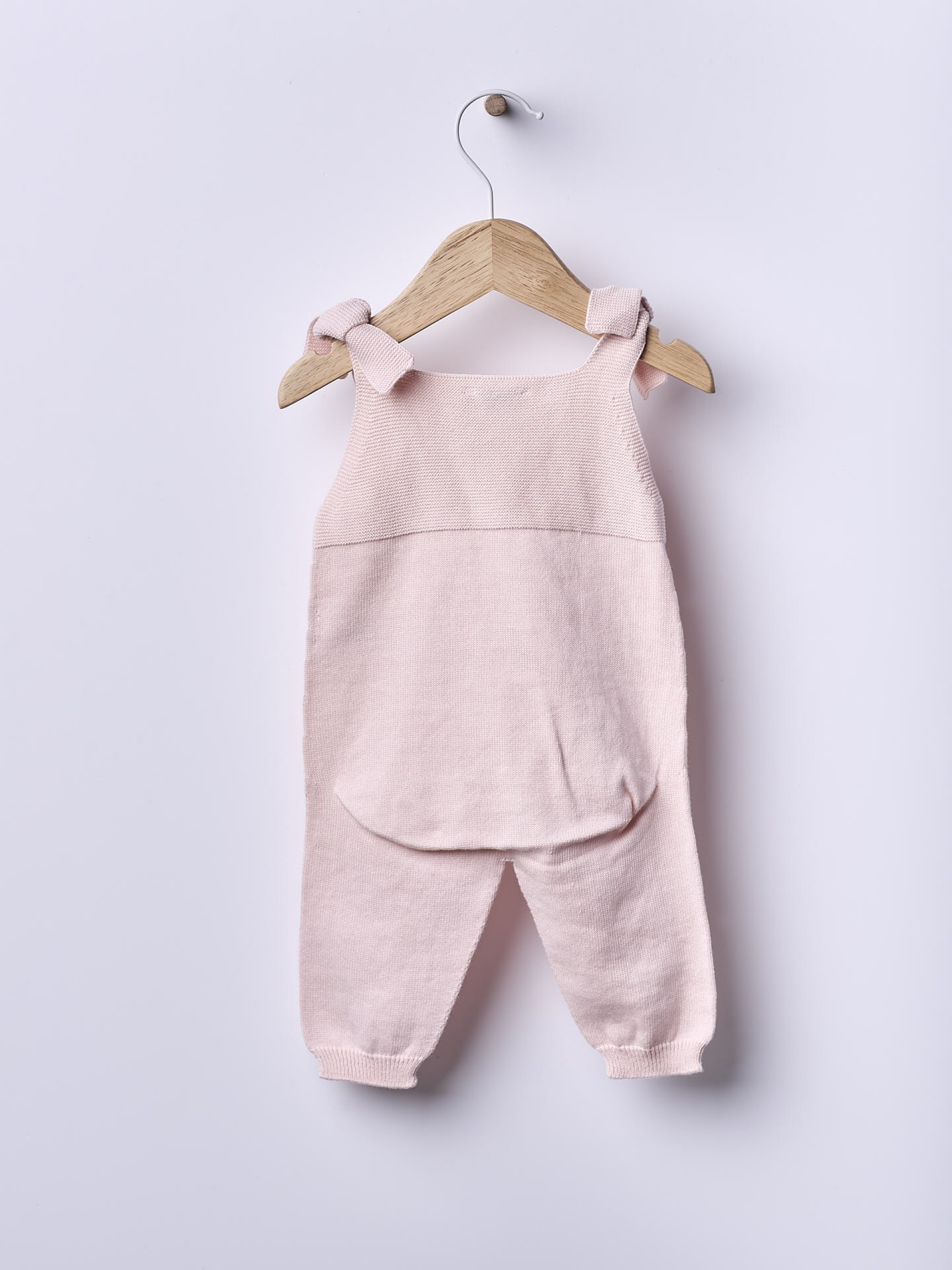 Jardineiras tricotadas