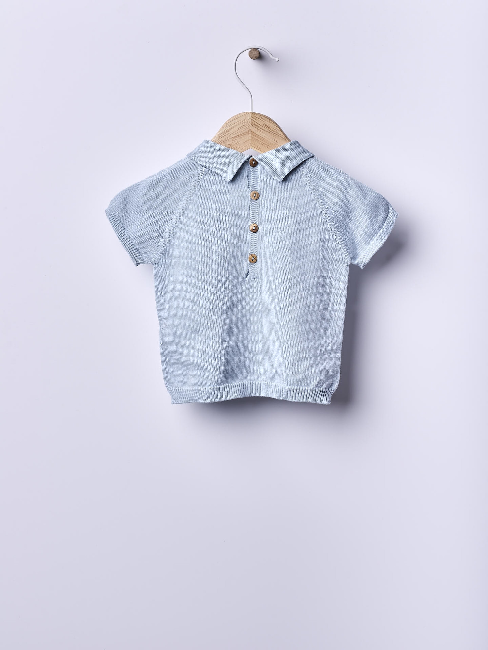 Short-sleeved sweater