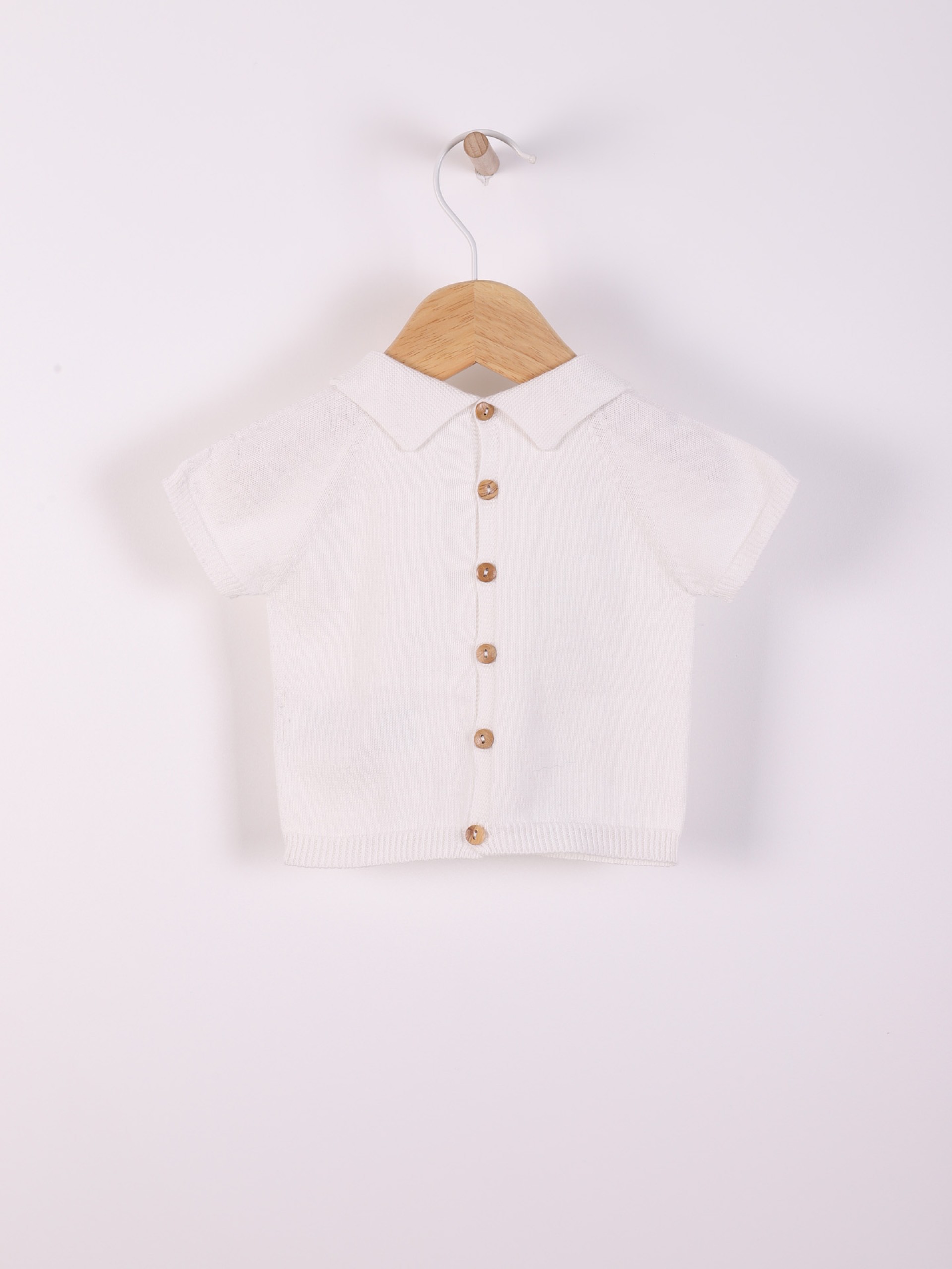 Short-sleeved sweater