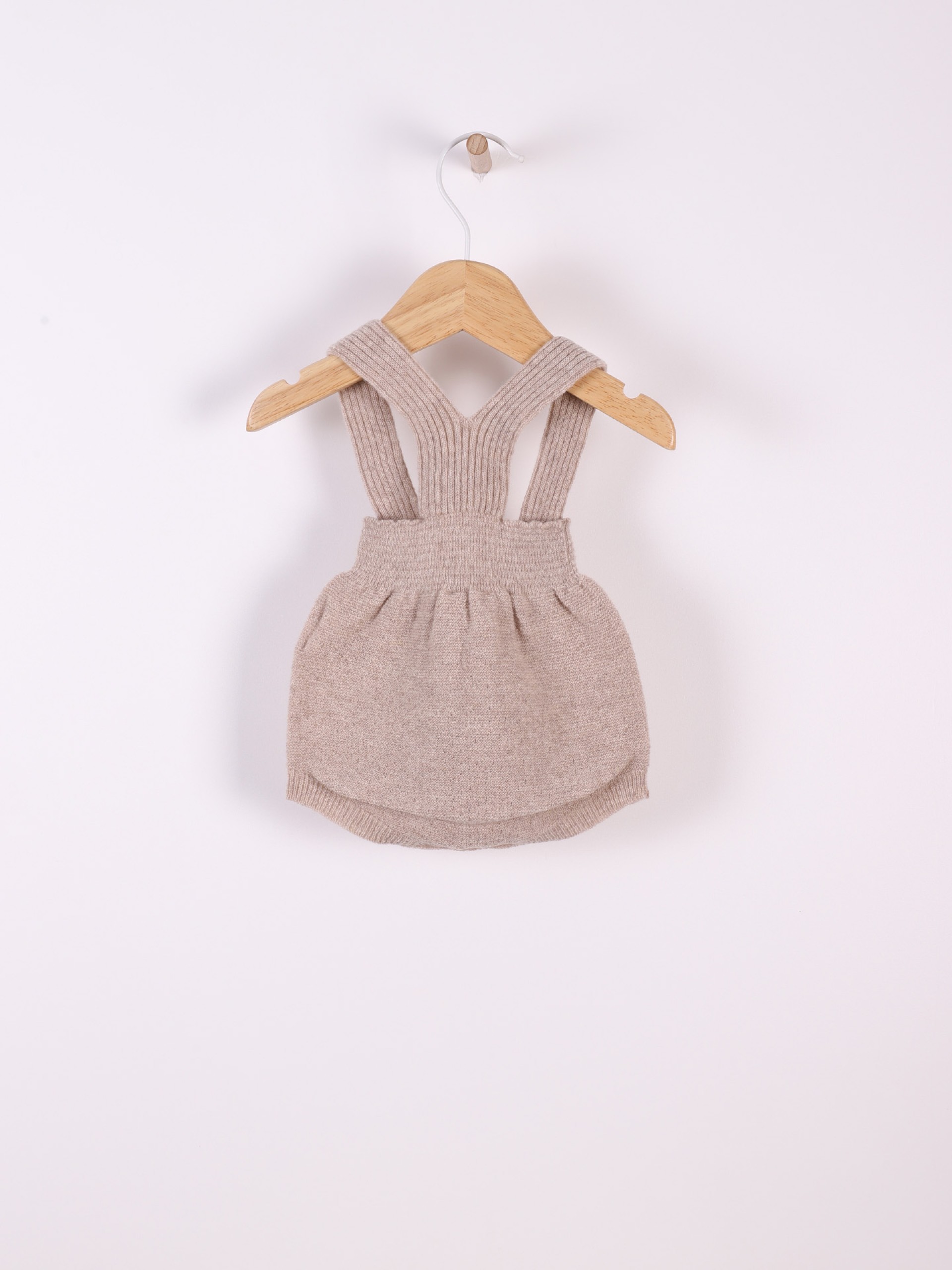 Fofo tricotado com alças