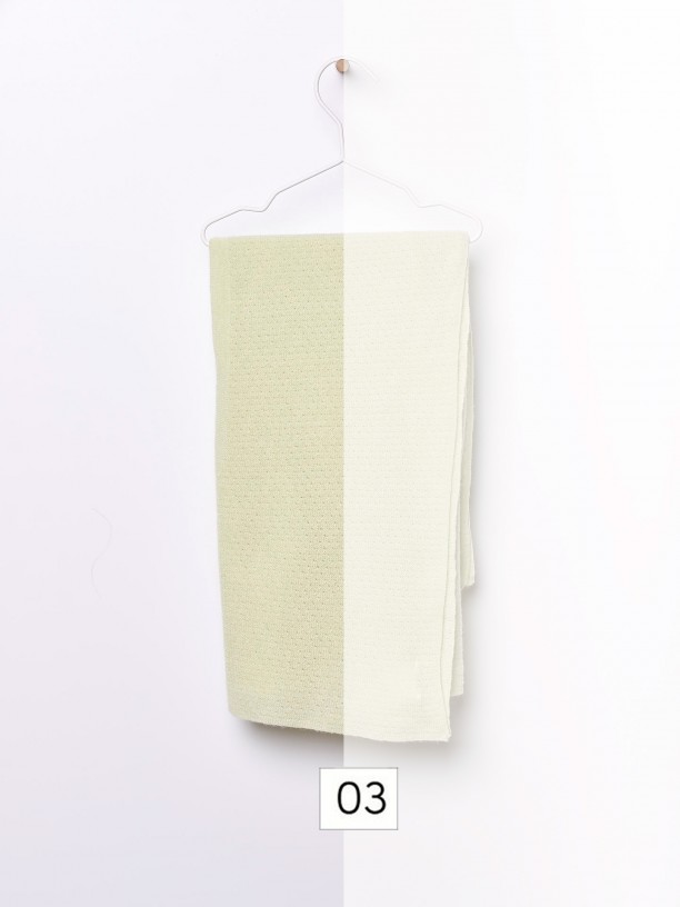 Knitted blanket