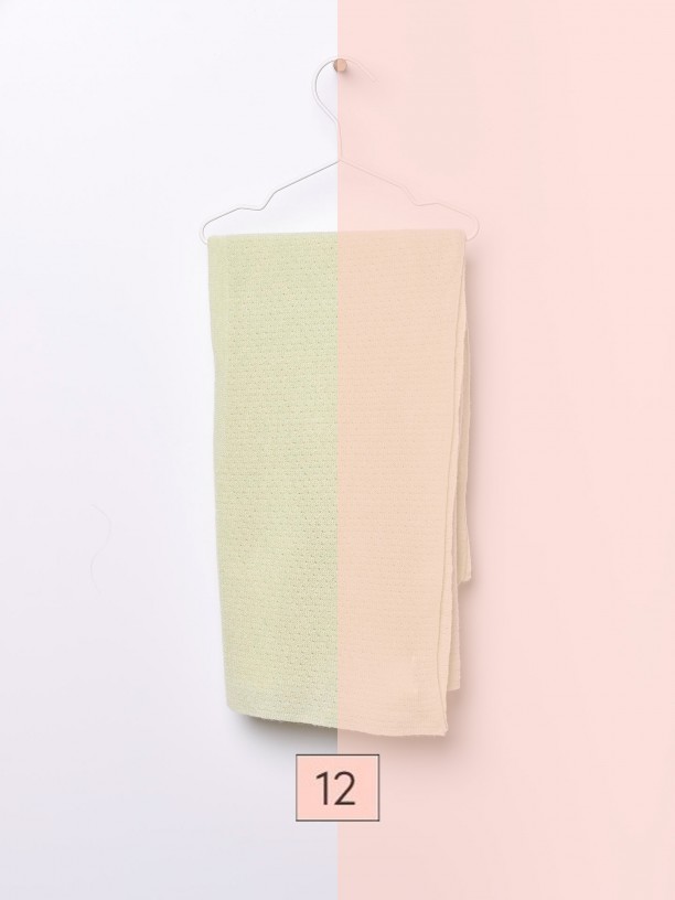 Knitted blanket