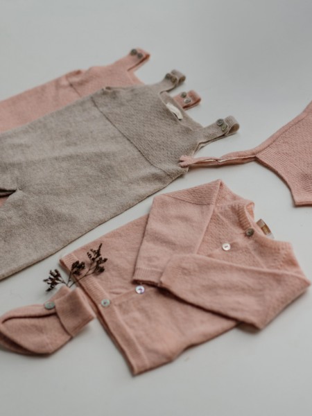 Knitted cardigan