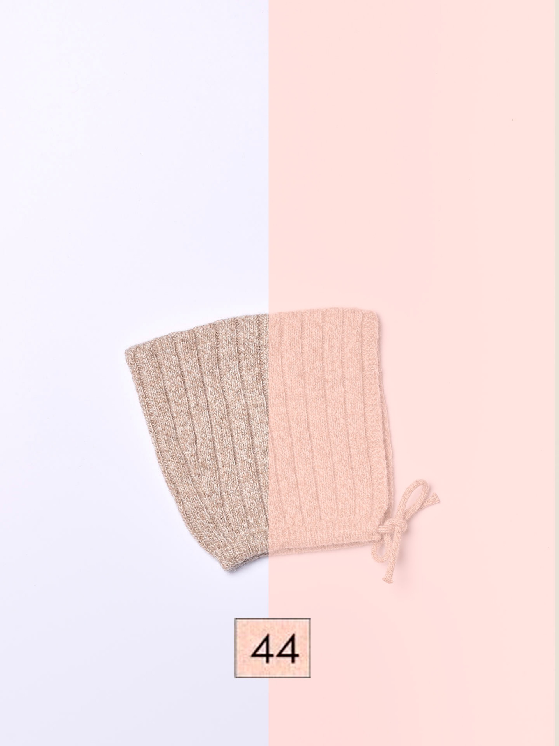Knitted wool bonnet