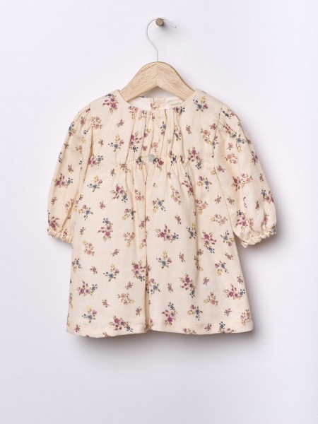 Vestido com flores