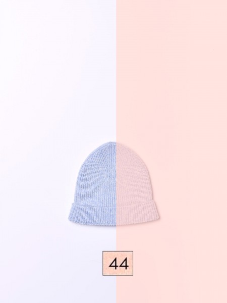 Knitted beanie