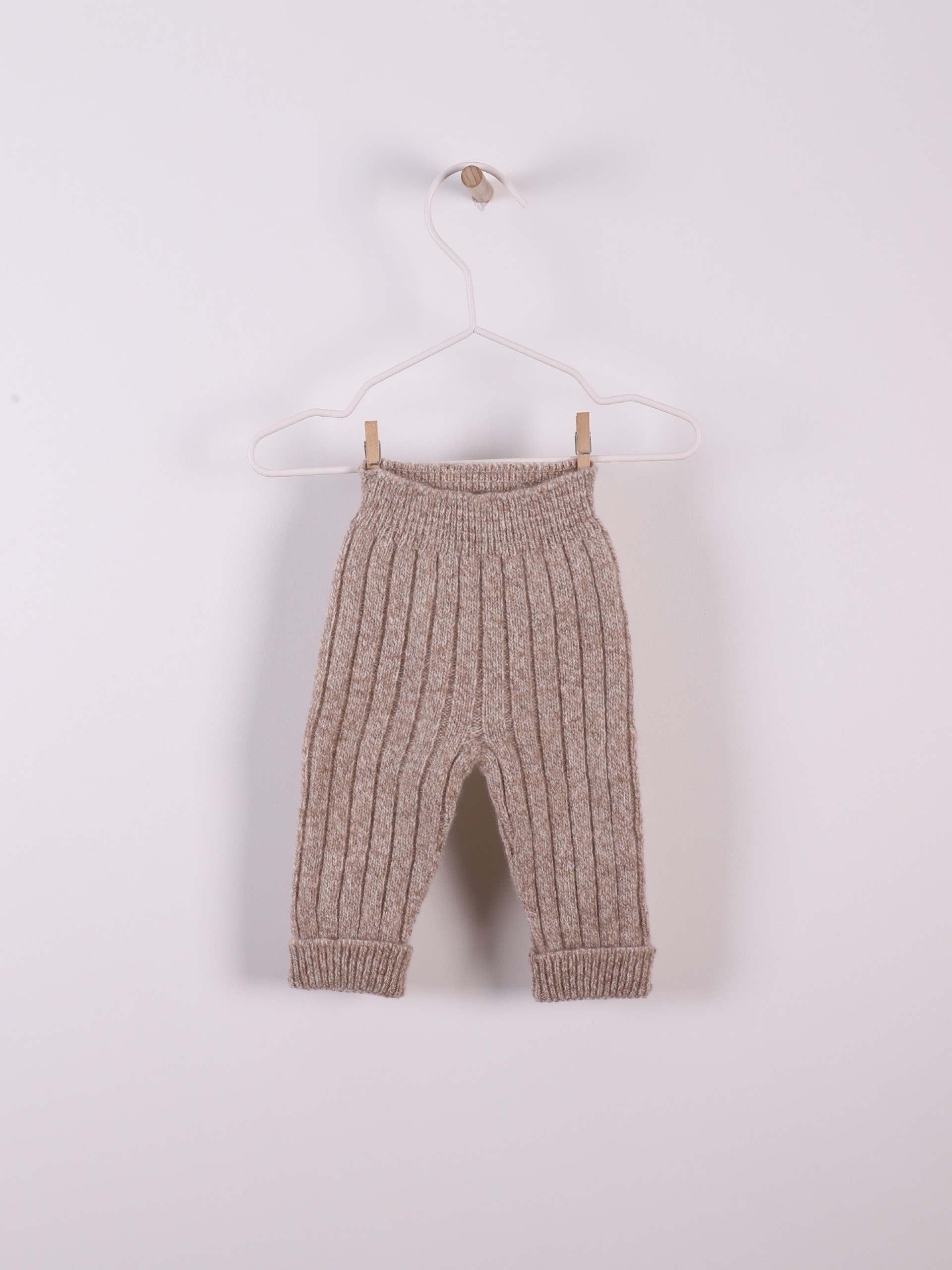 Calças tricotadas lã