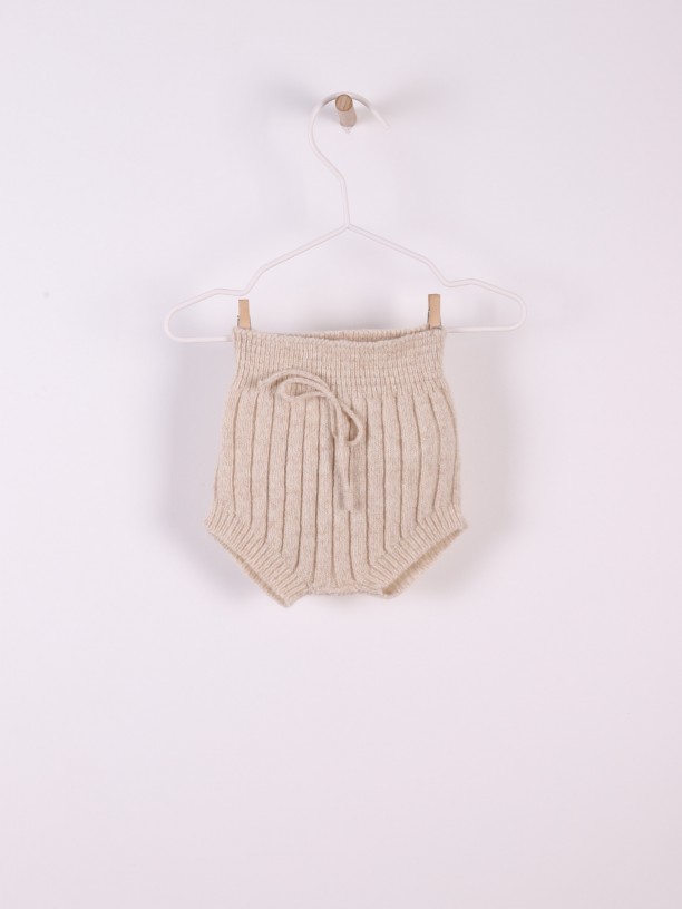 Knitted wool bloomer