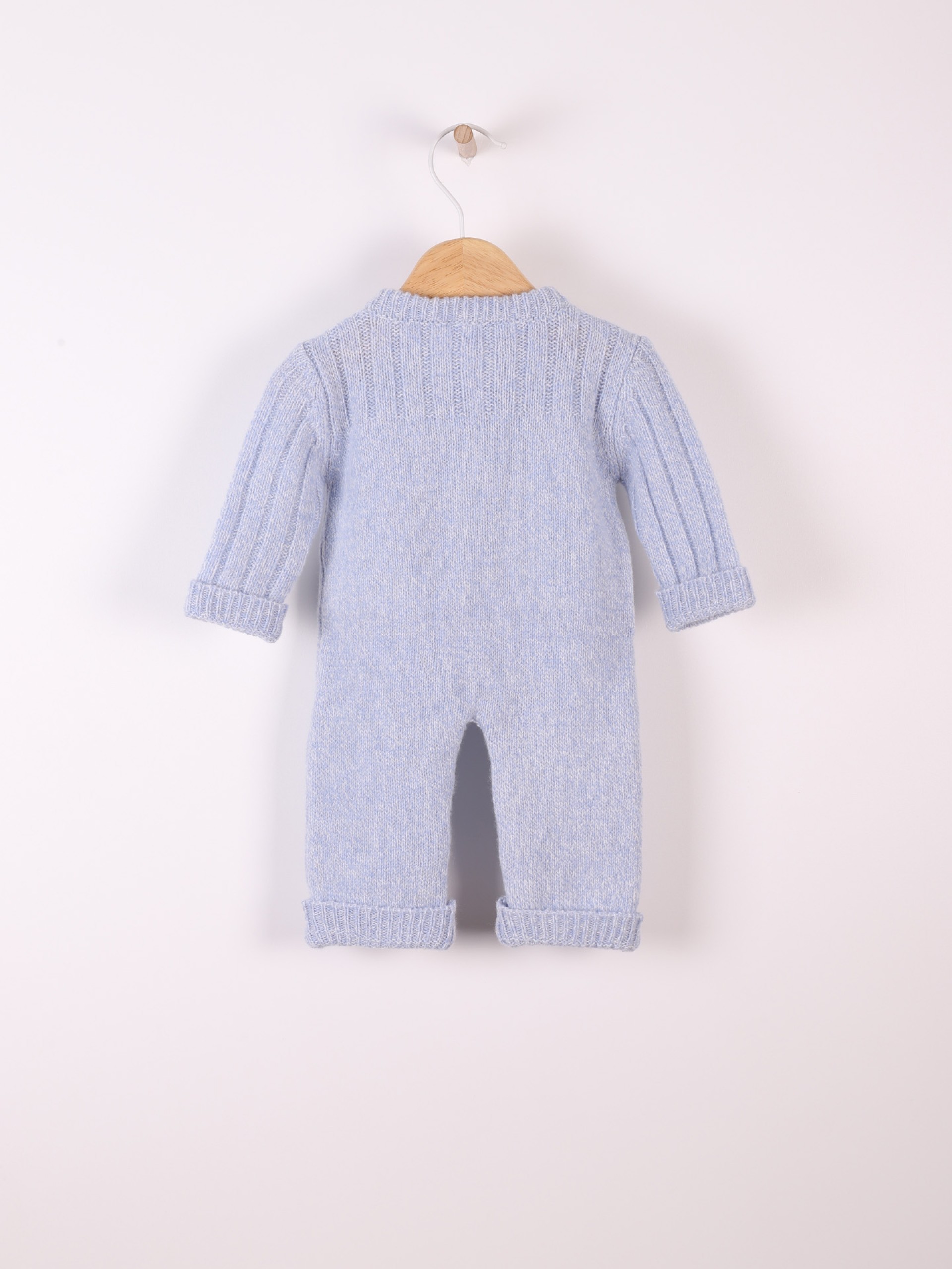 Macacão tricotado de lã