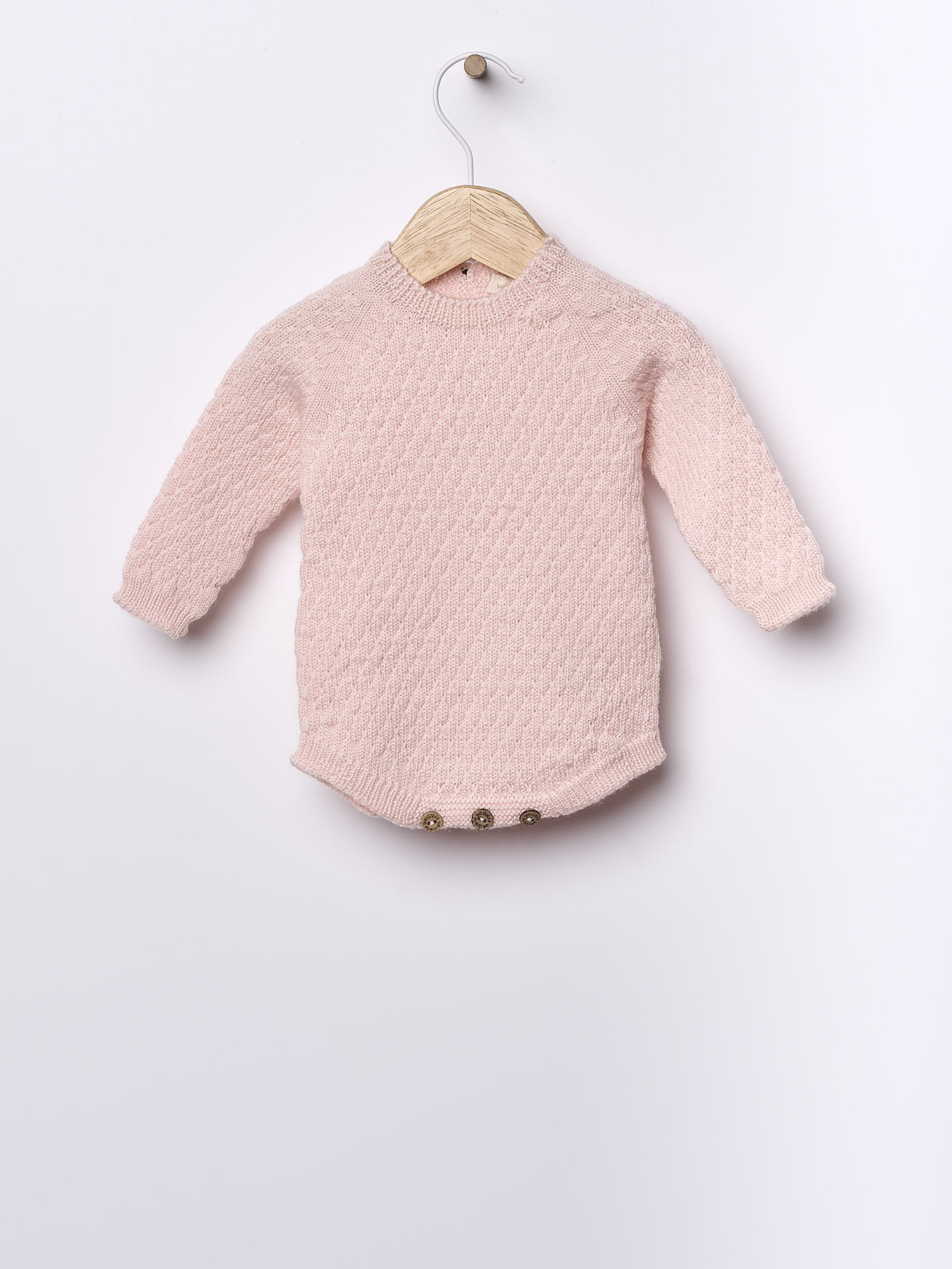 Knitted wool shortie