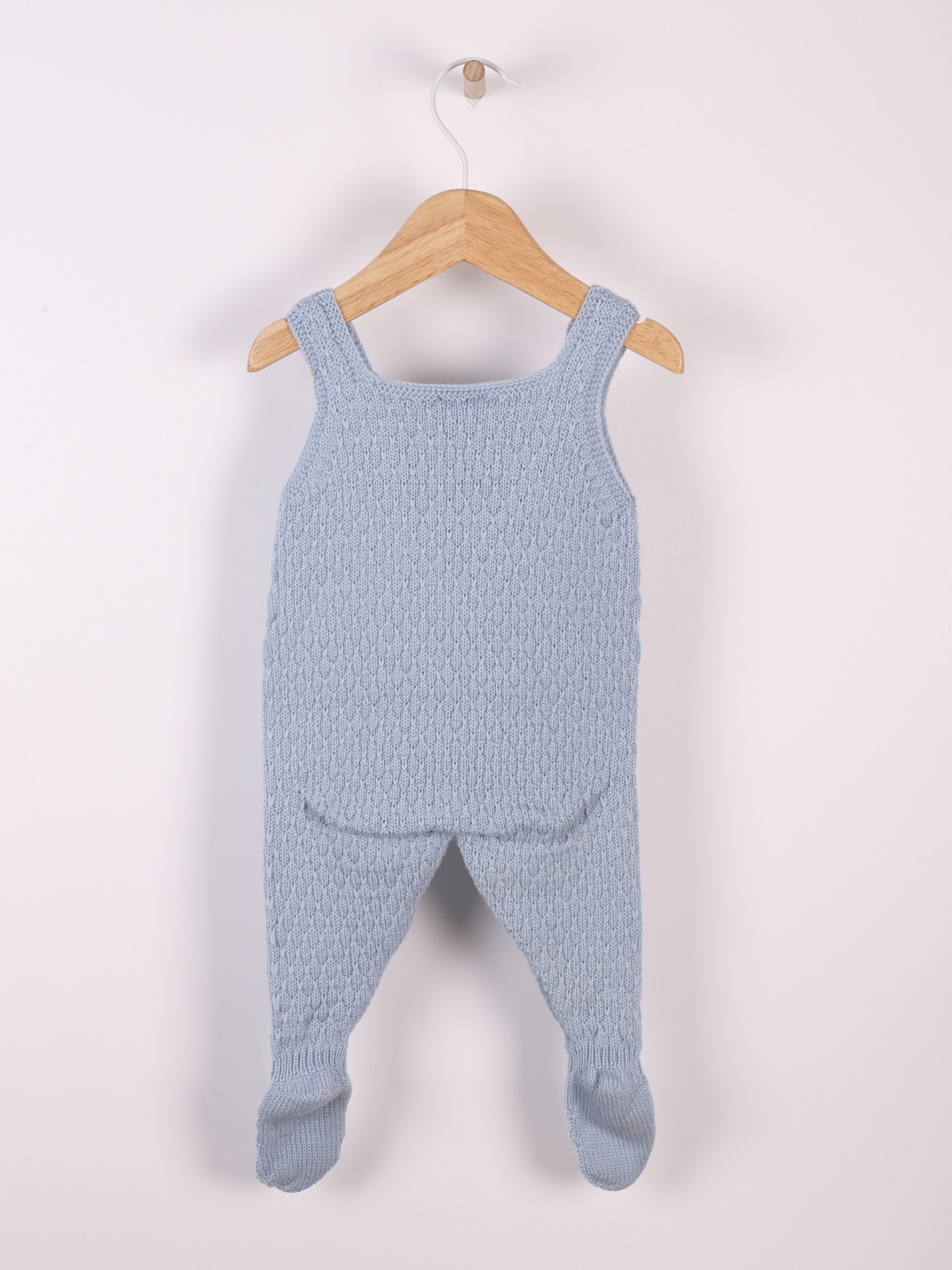 Knitted dungarees