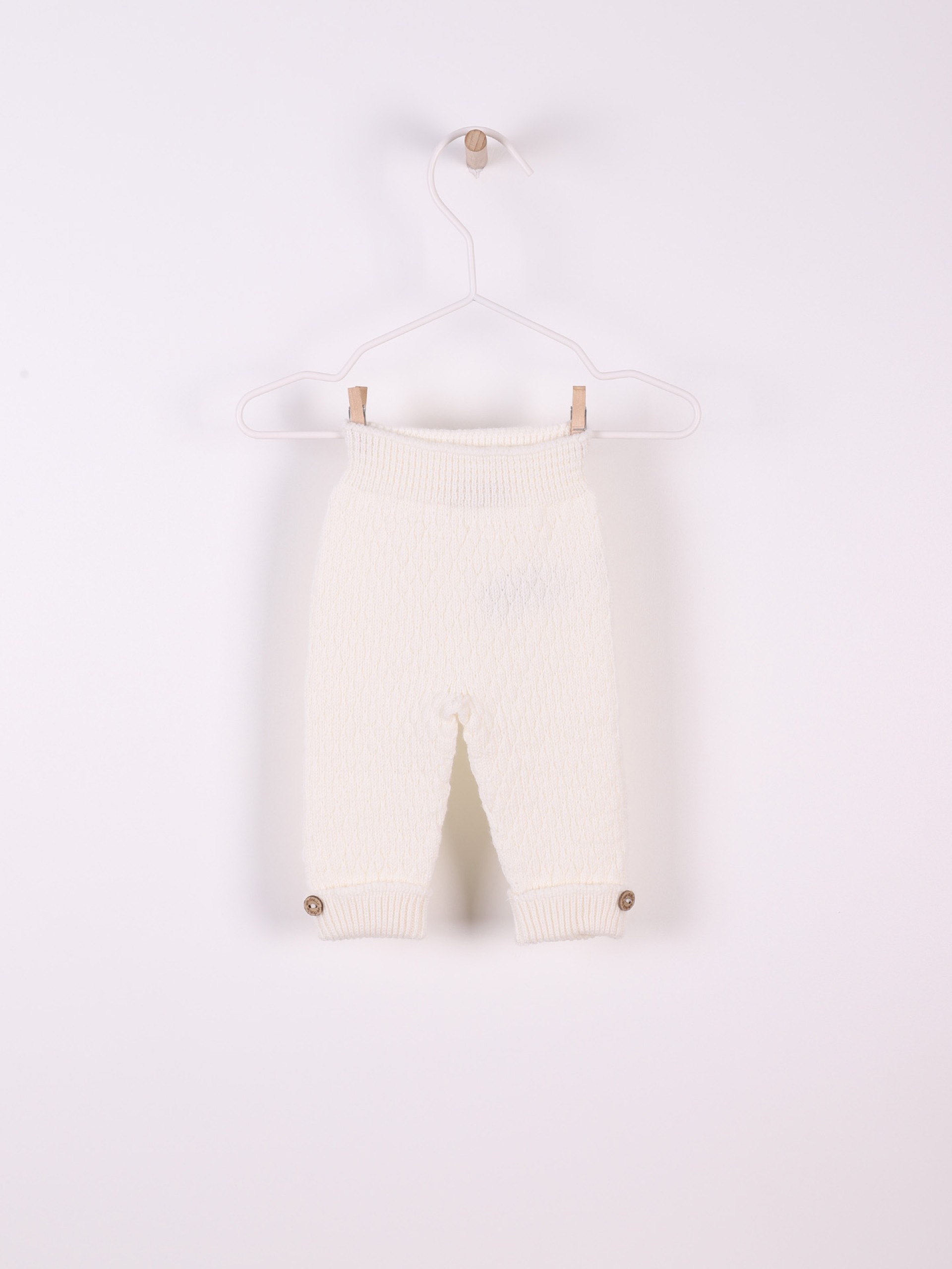 Knitted wool trousers