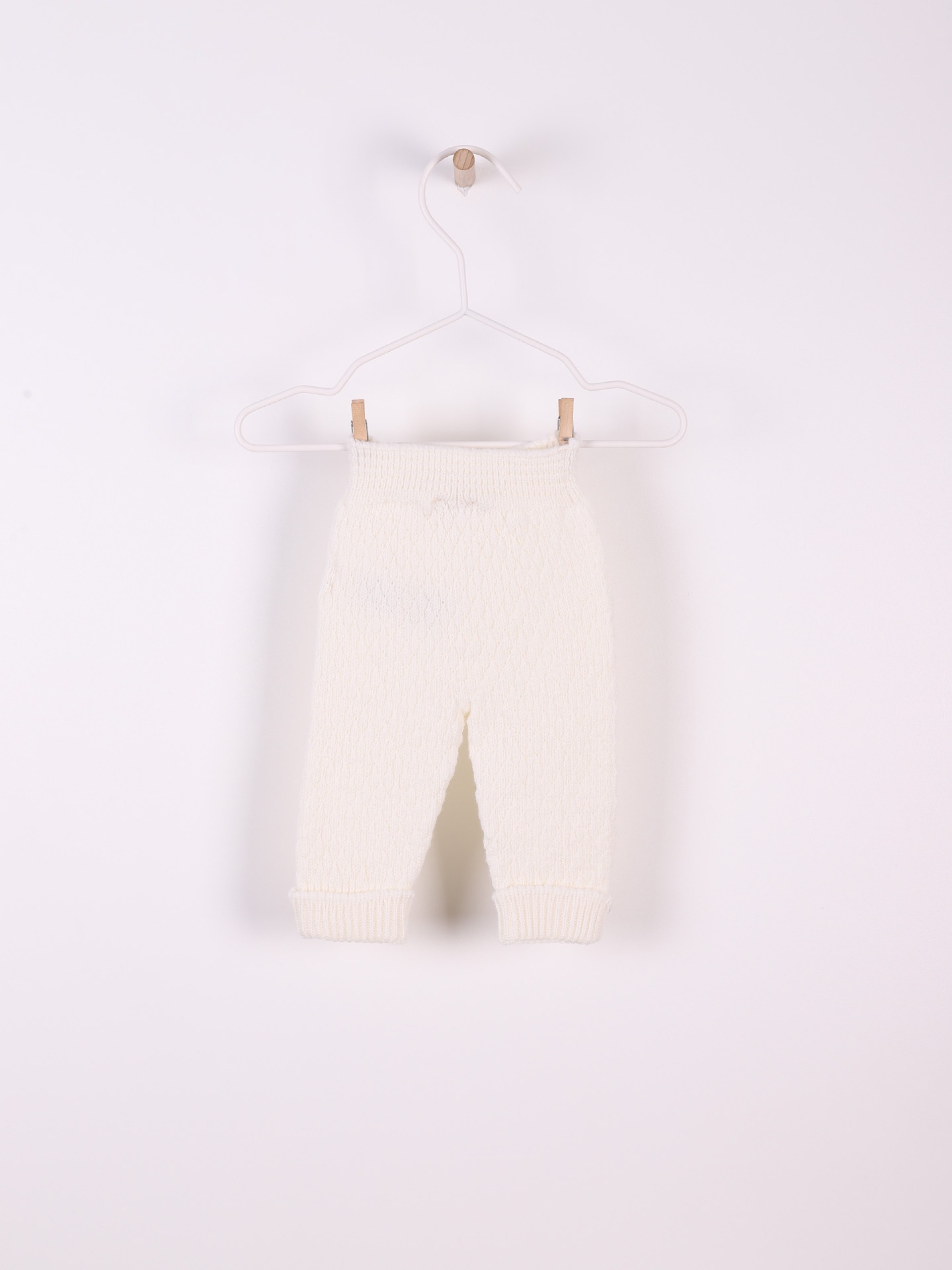Knitted wool trousers