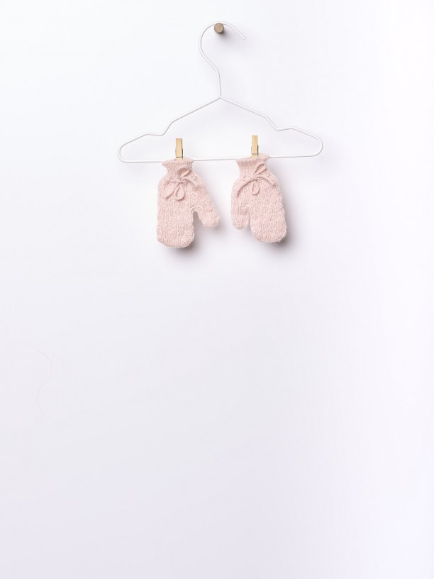 Knitted wool mittens Knitted wool mittens
