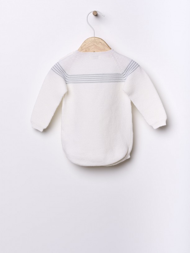 Knitted wool shortie