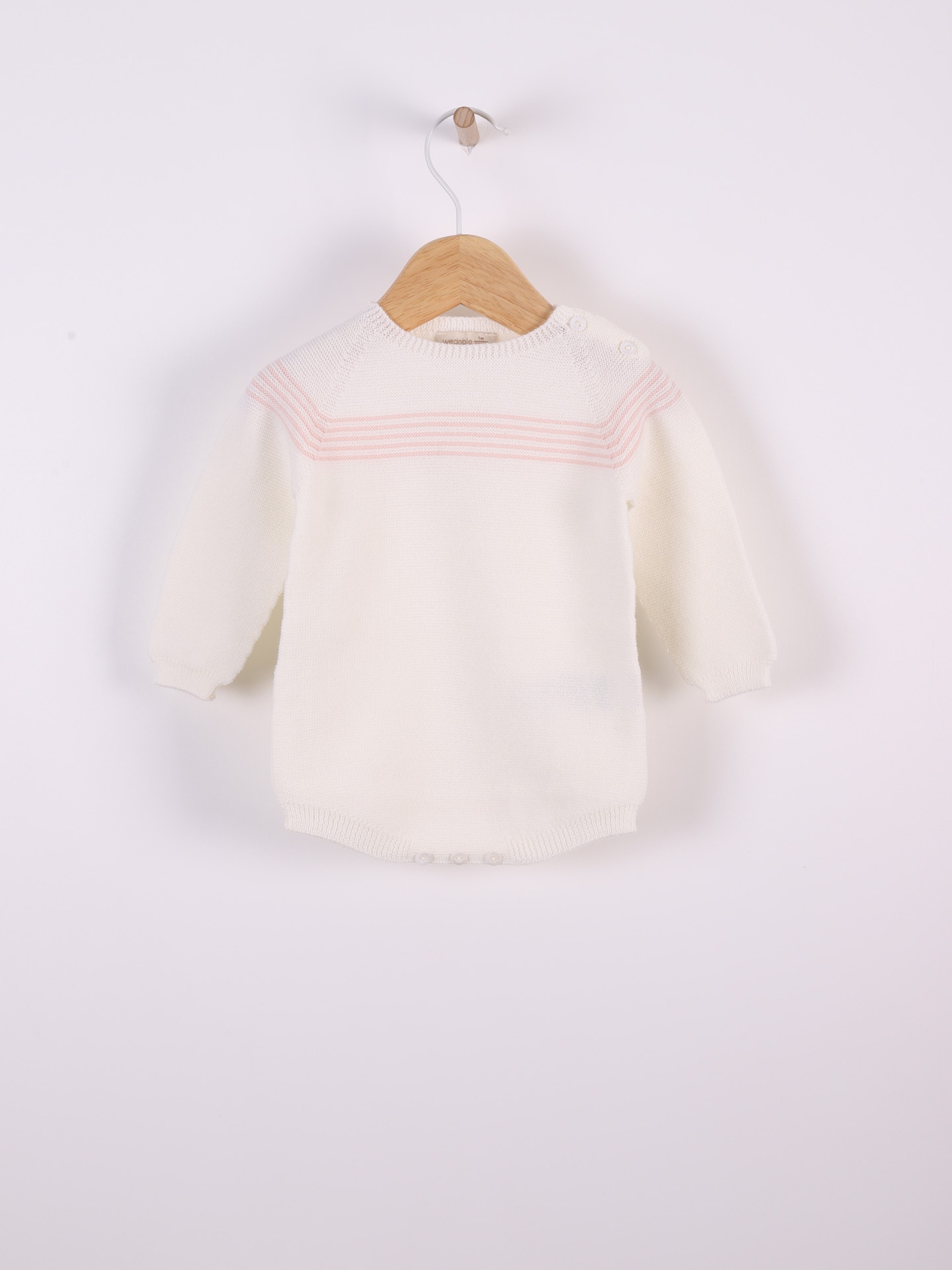 Knitted wool shortie