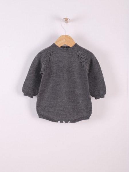 Knitted wool shortie