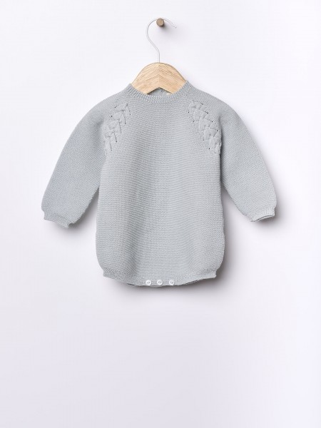 Knitted wool shortie