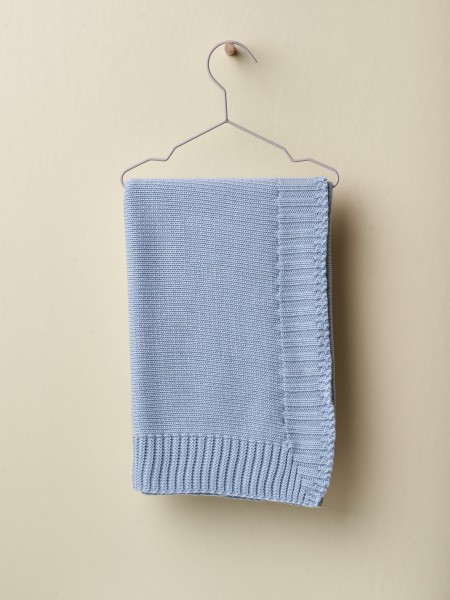 Knitted blanket