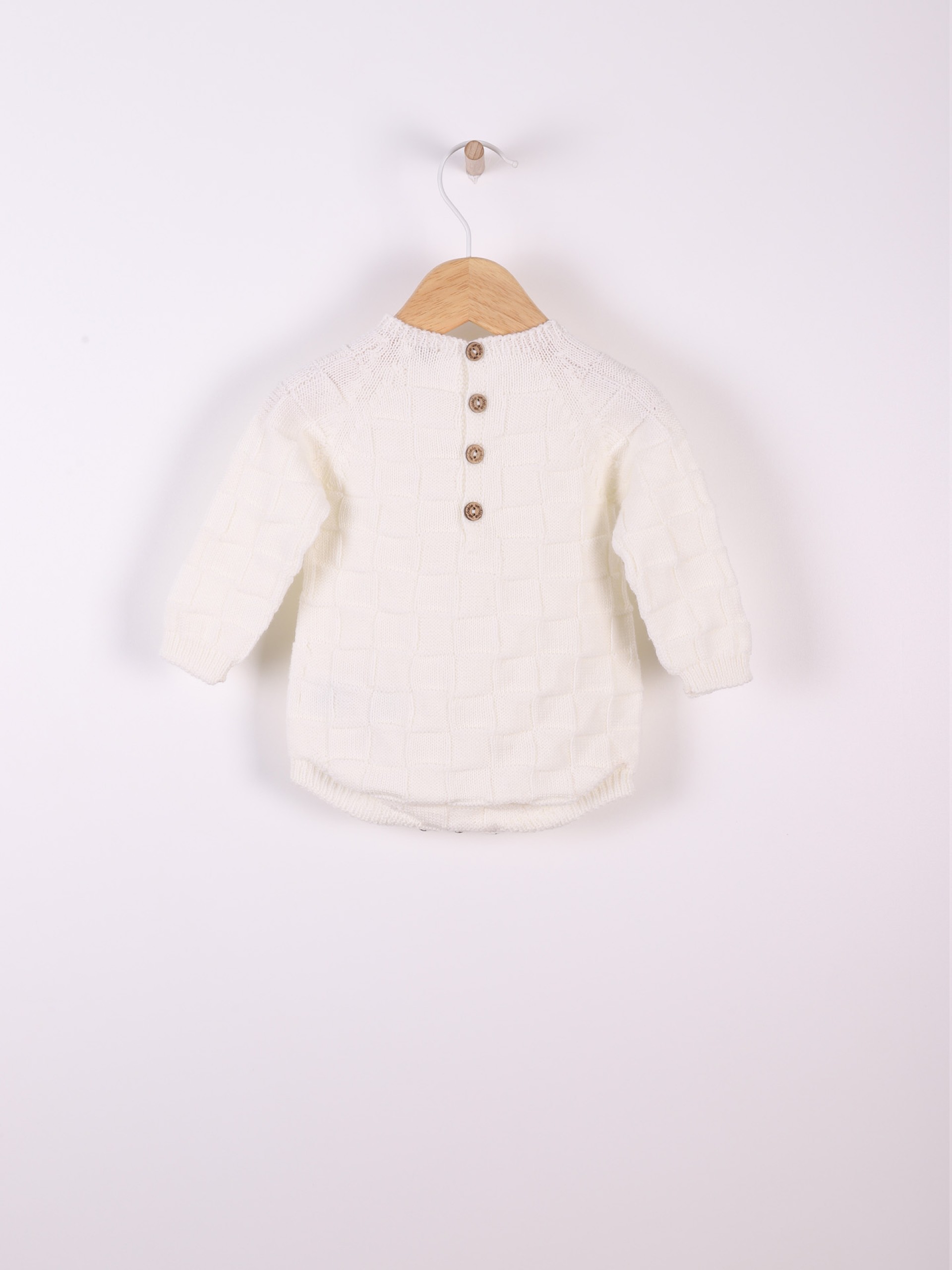 Knitted wool shortie