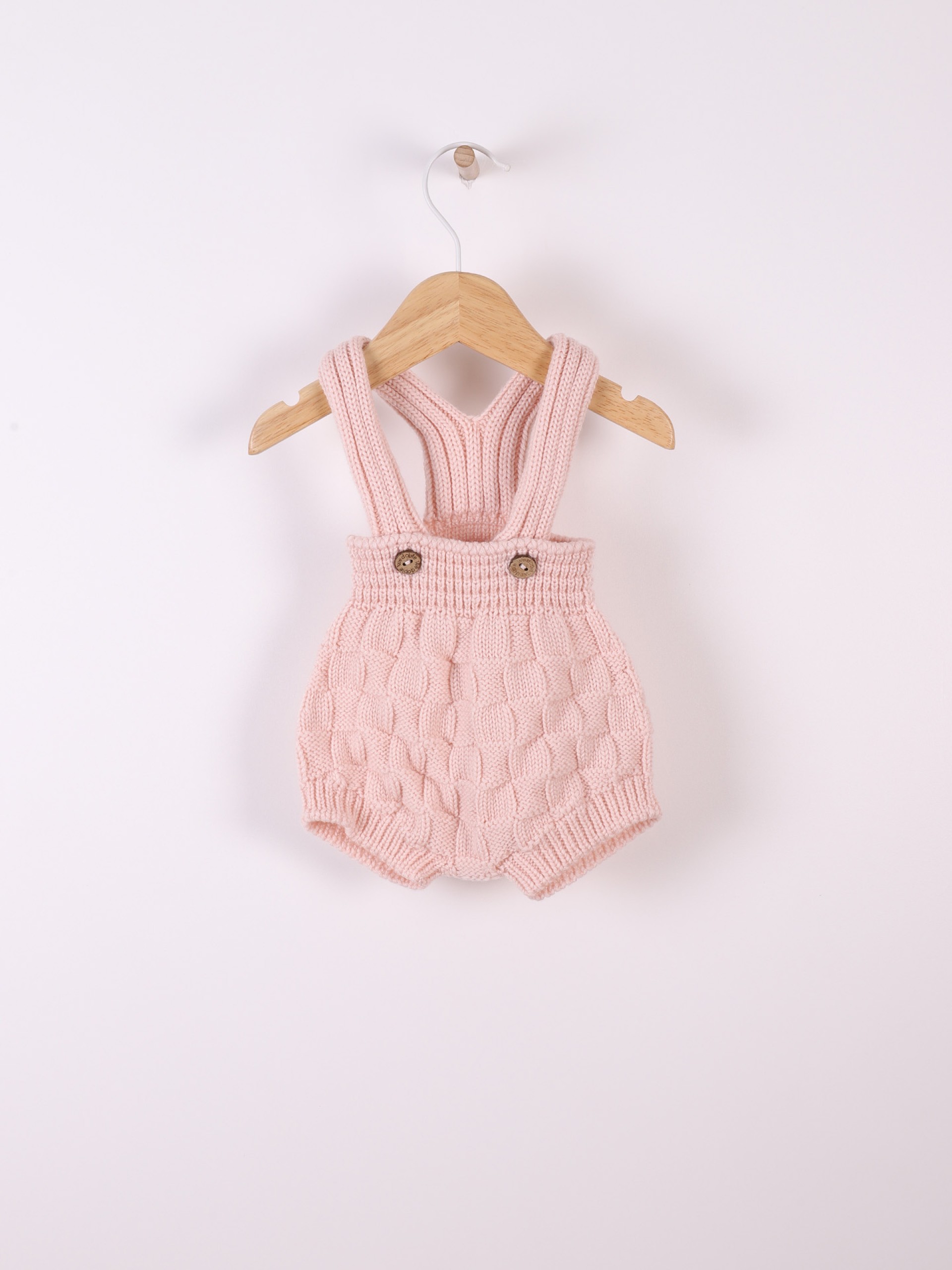 Fofo com alças de lã