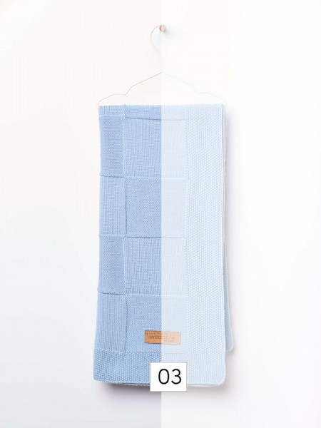 Knitted blanket