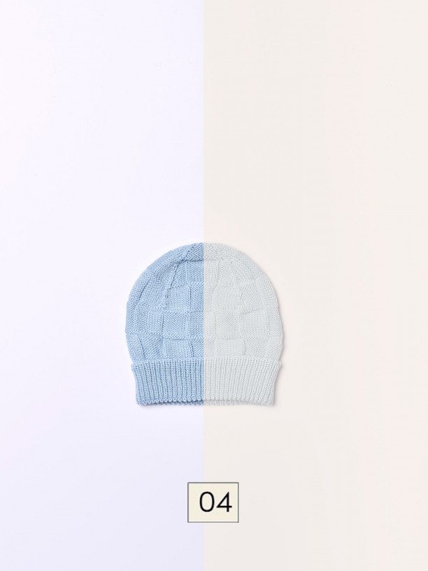 Knitted wool beanie