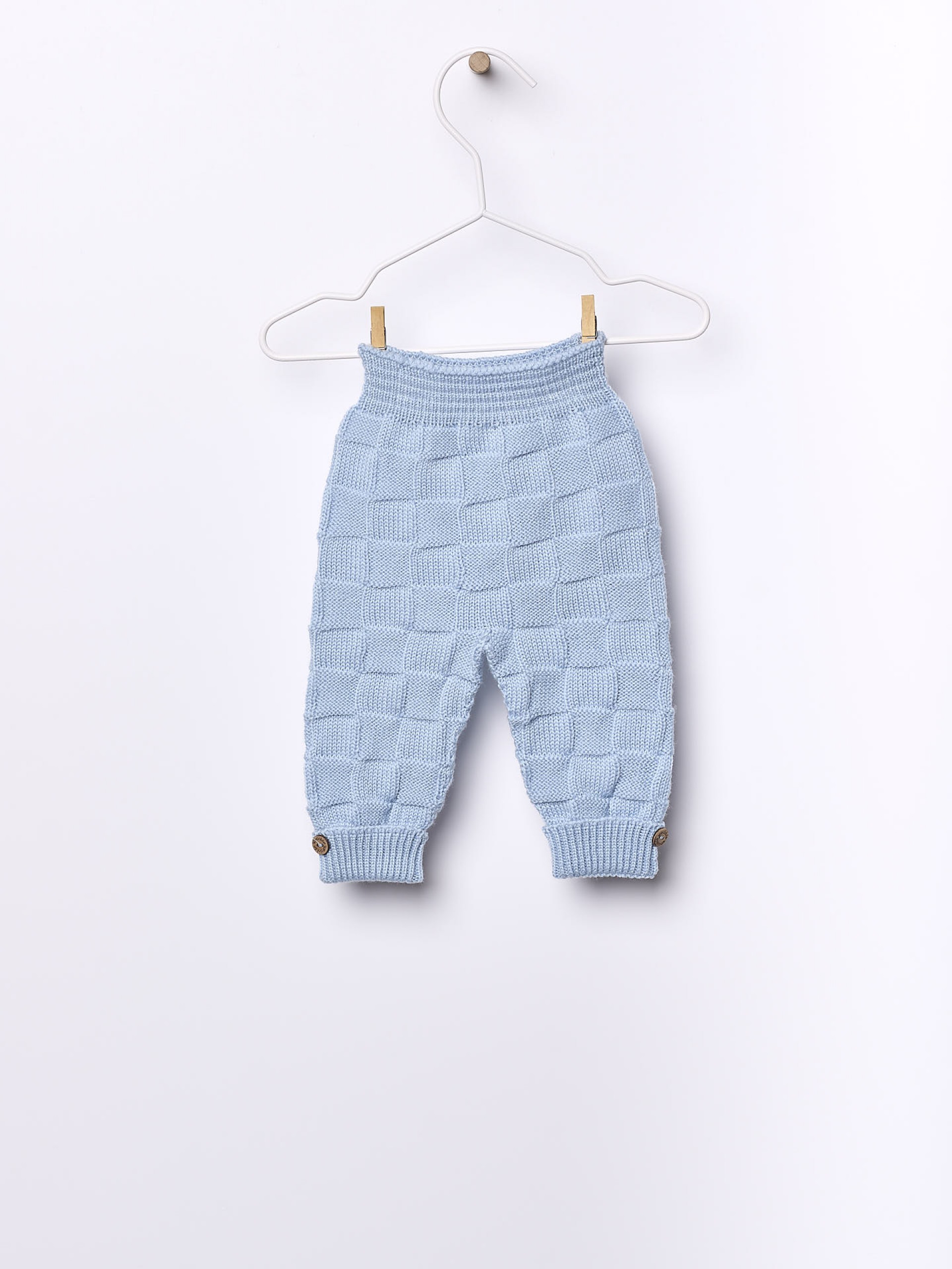 Knitted wool trousers