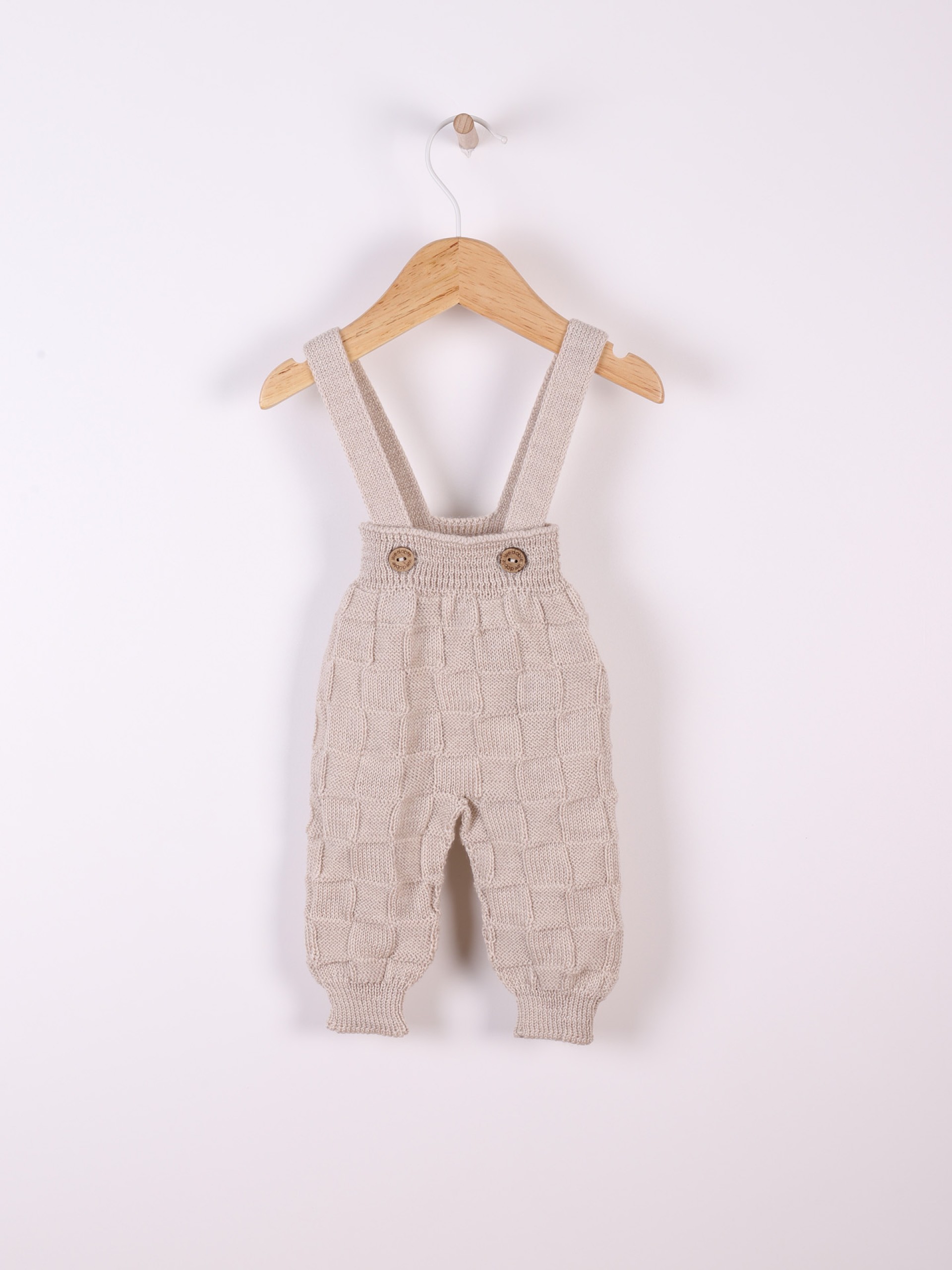 Knitted wool trousers