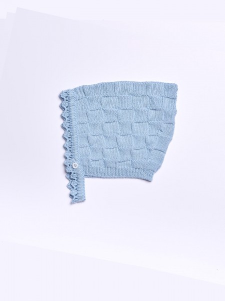 Knitted wool bonnet