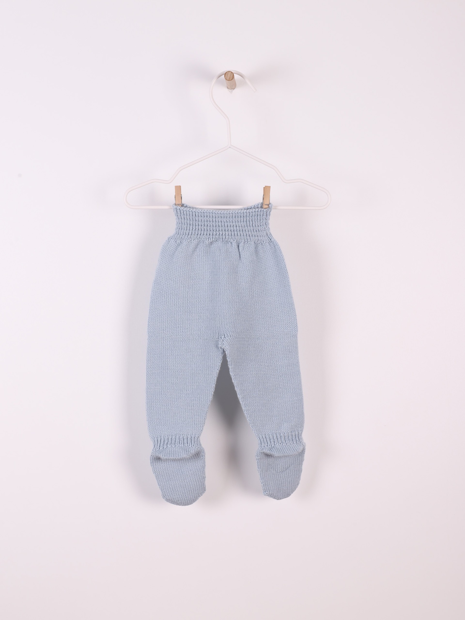 Knitted wool trousers
